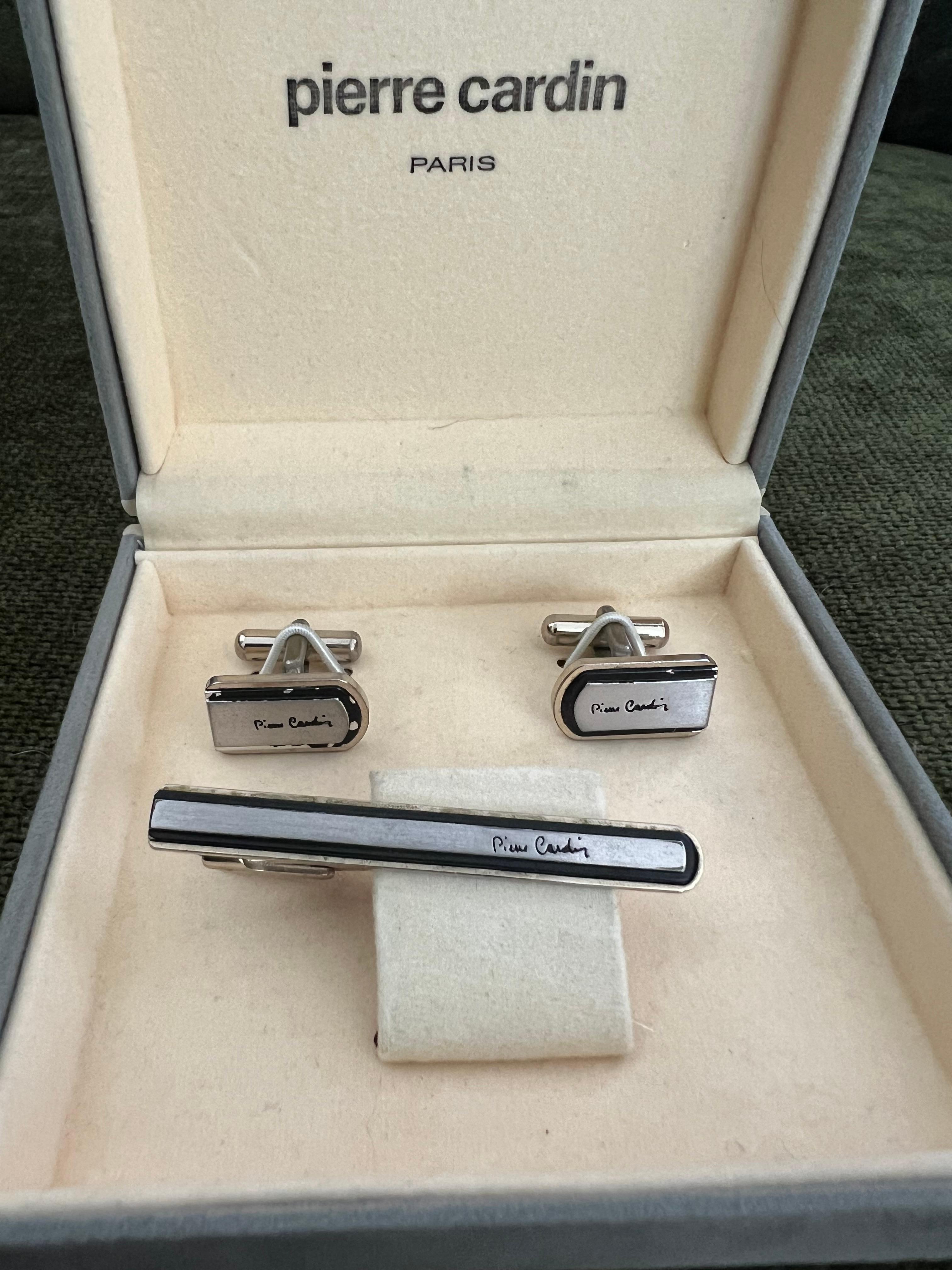 Women's or Men's Vintage PIERRE CARDIN Steel Cufflinks & Tie Clip With Original  Case Circa 1970 For Sale