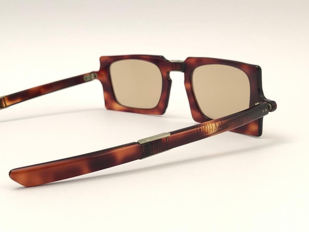 Vintage Pierre Cardin Tortoise Foldable Collectors Item 1960's France sunglasses In New Condition In Baleares, Baleares
