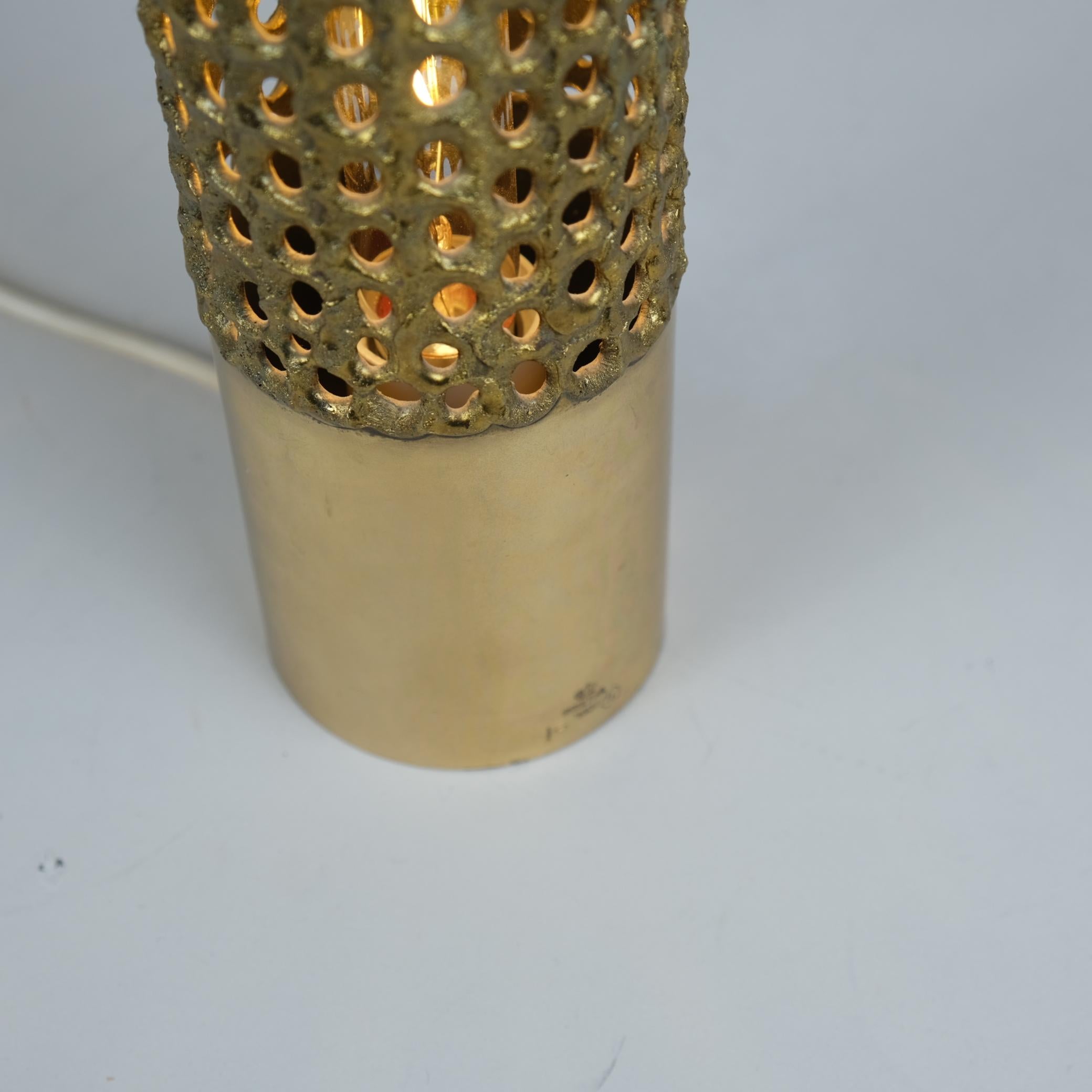 Laiton Lampe de table vintage Pierre Forssell en laiton, Skultuna Suède, années 1950 en vente