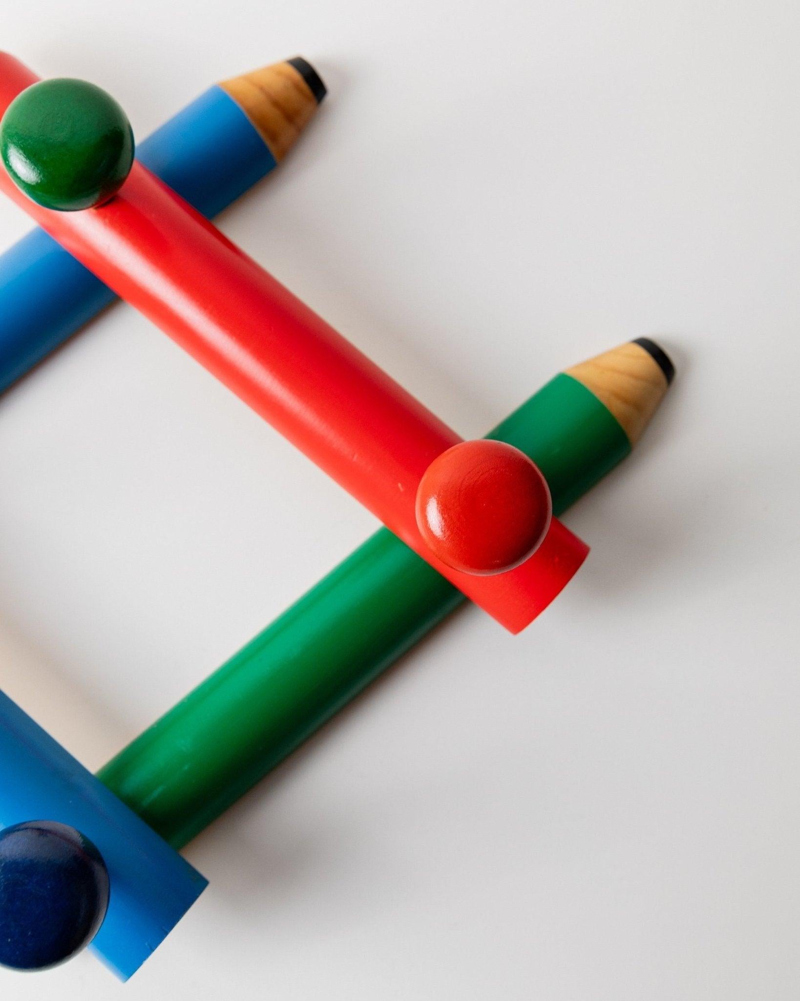 Vintage Pierre Sala Kleiderschrank Postmoderner Memphis-Stil, 1980er Jahre (Holz) im Angebot