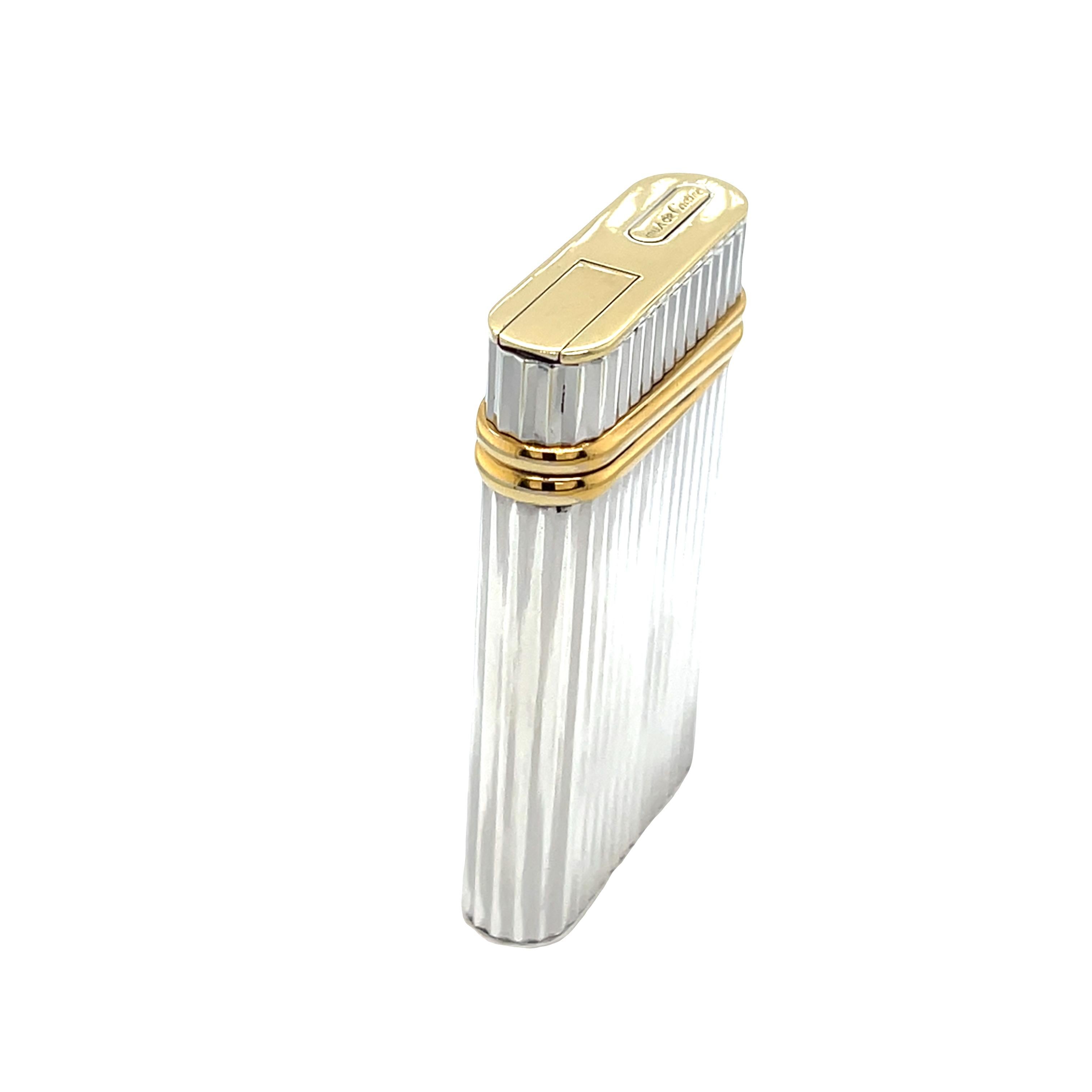 A refined and collectible vintage pill box from the prestigious Must de Cartier collection. This exquisite piece showcases Cartier’s timeless craftsmanship and elegant design, making it both a practical accessory and a treasured collector’s