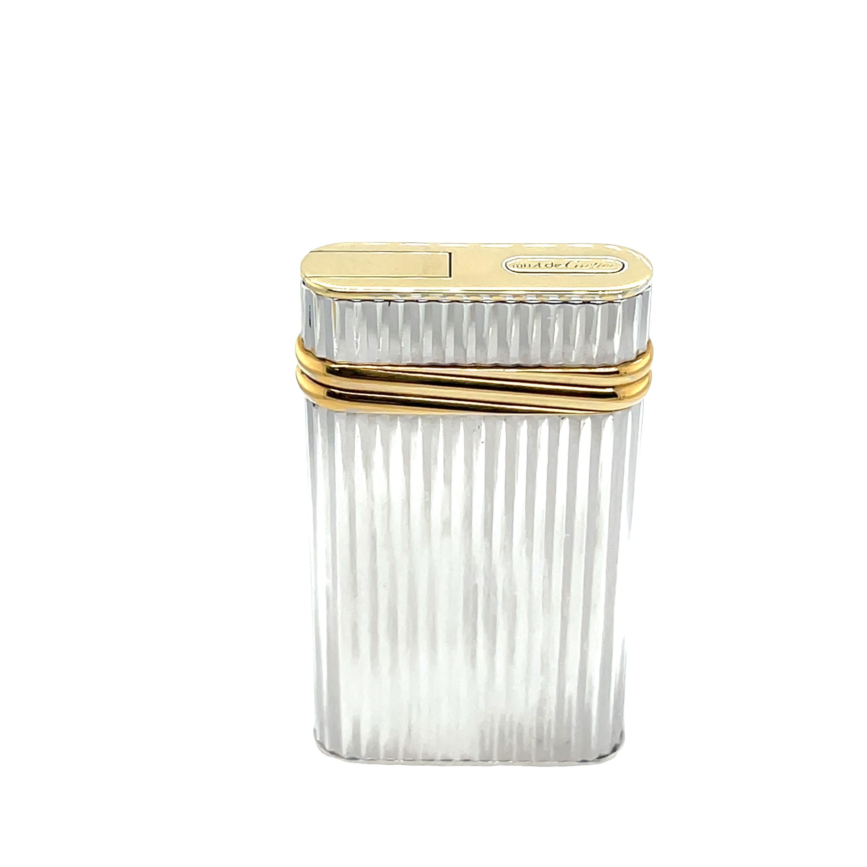 Vintage Pill Box Must de Cartier In Excellent Condition For Sale In London, GB