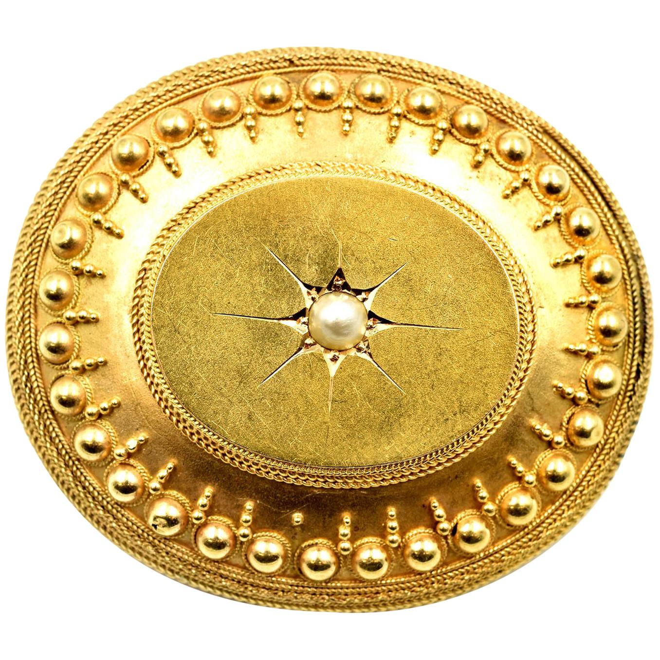 Vintage 14 Karat Yellow Gold Maple Leaf Pin with Cultured Pearl at 1stDibs