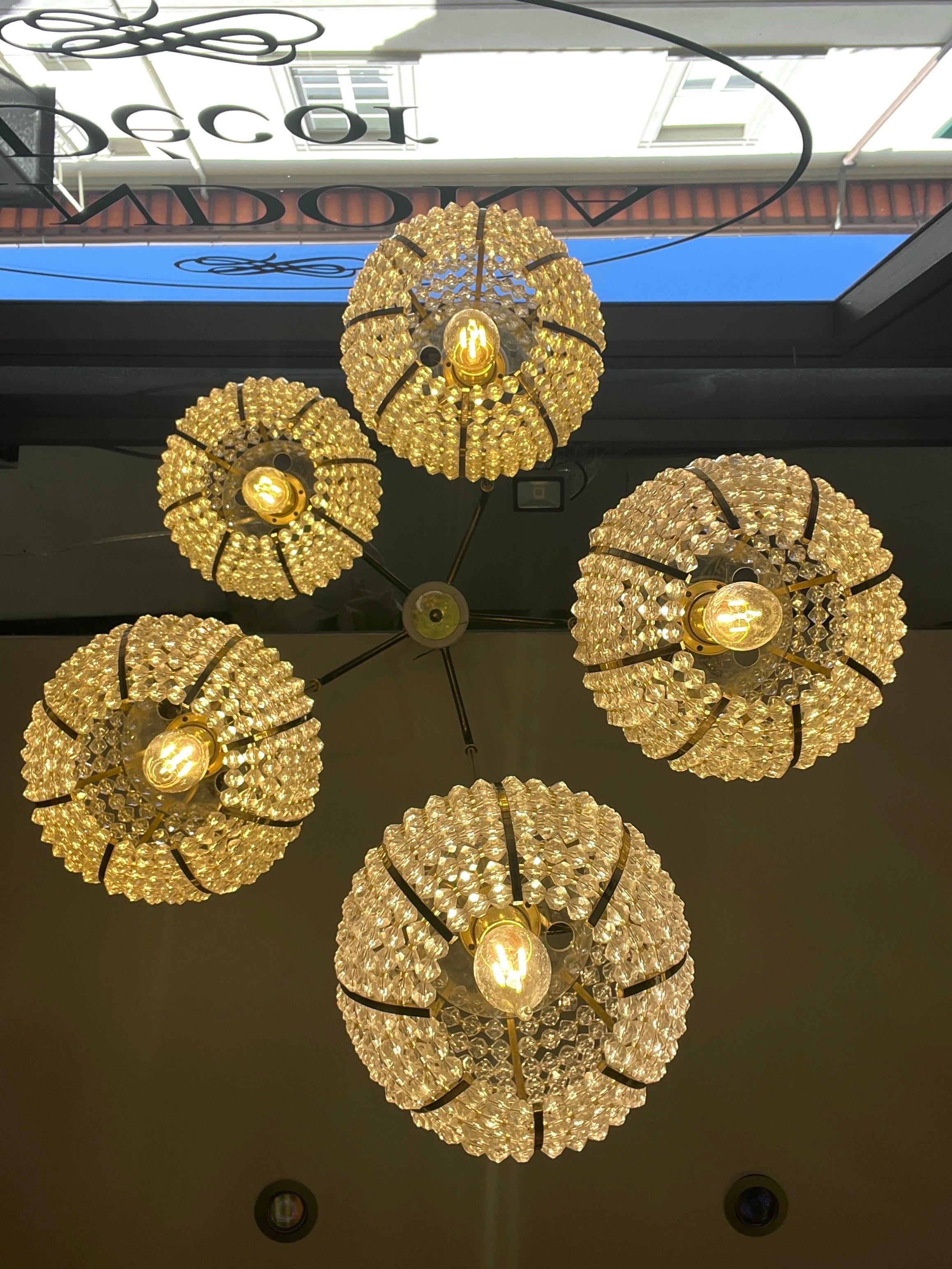 Vintage Pinapple Cascade Chandelier by Emil Stejnar Austria 1960 Latón en venta