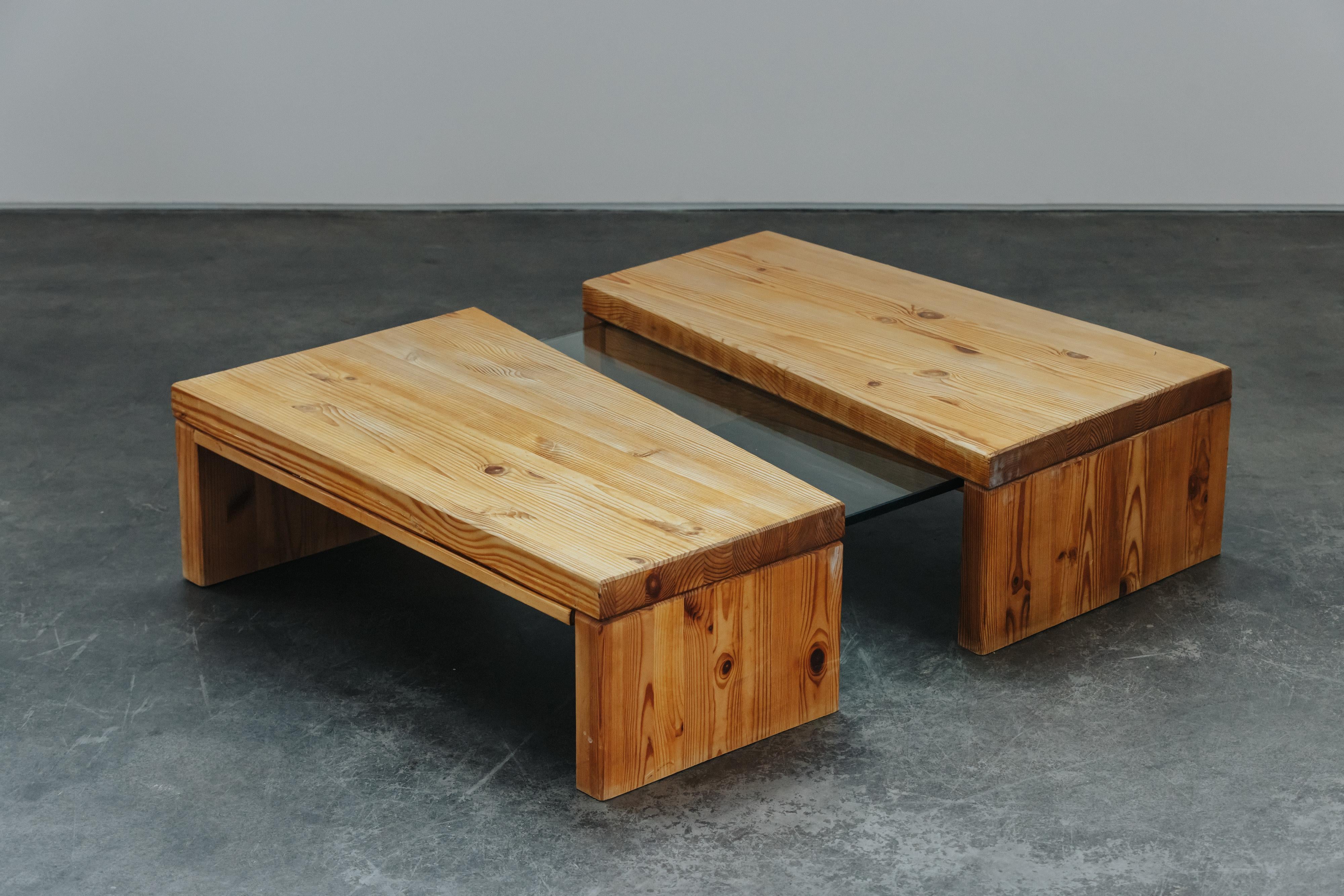 Vintage Pine And Glass Coffee Table From France, Circa 1960 en vente 6