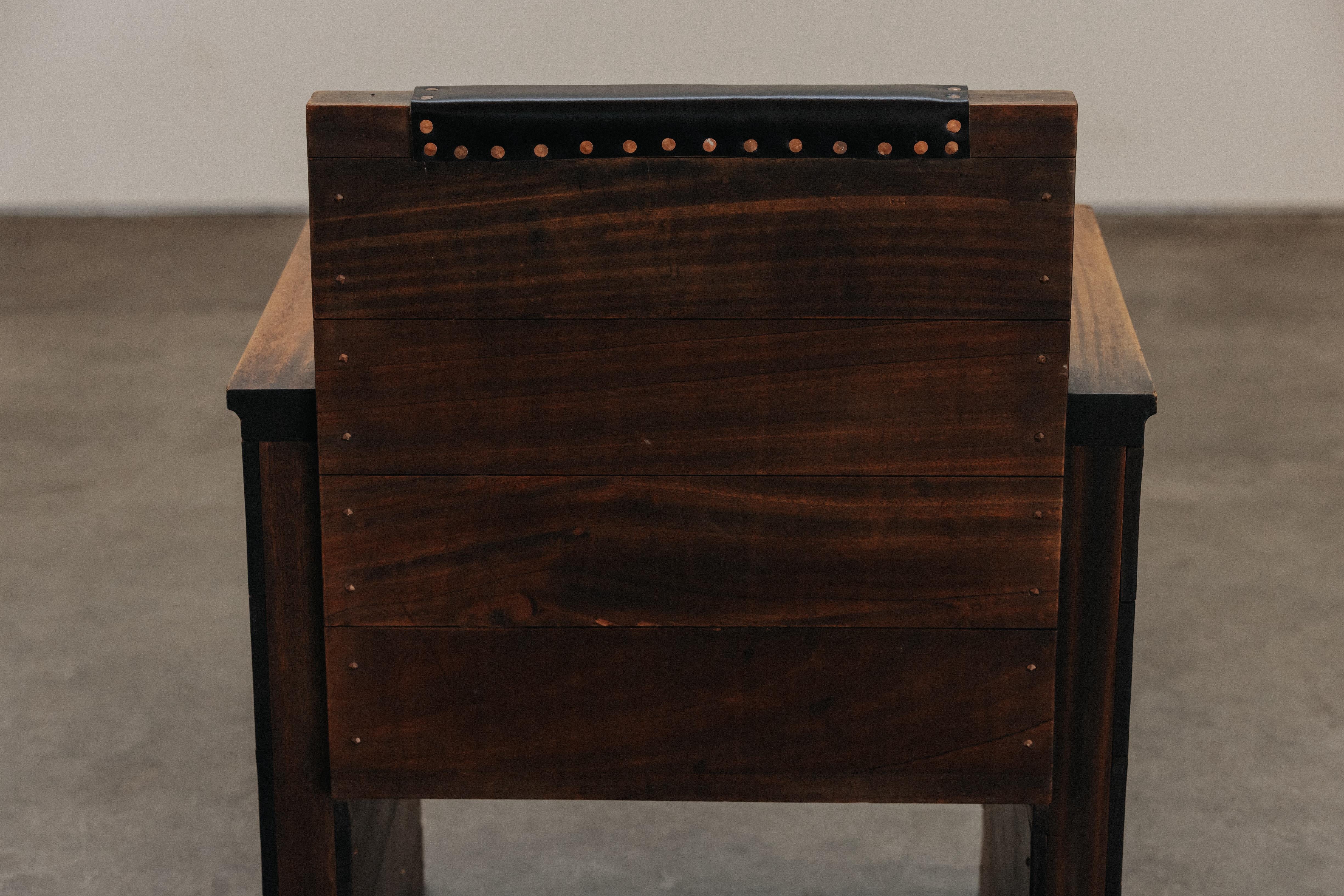 Pin Chaise d'appoint vintage en pin et cuir des Pays-Bas, vers 1950 en vente