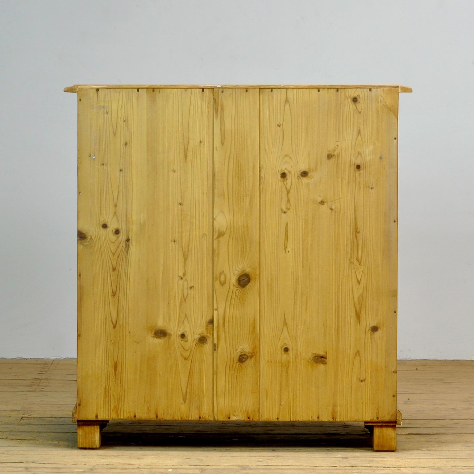 Vintage Pine Cabinet, 1930's For Sale 4