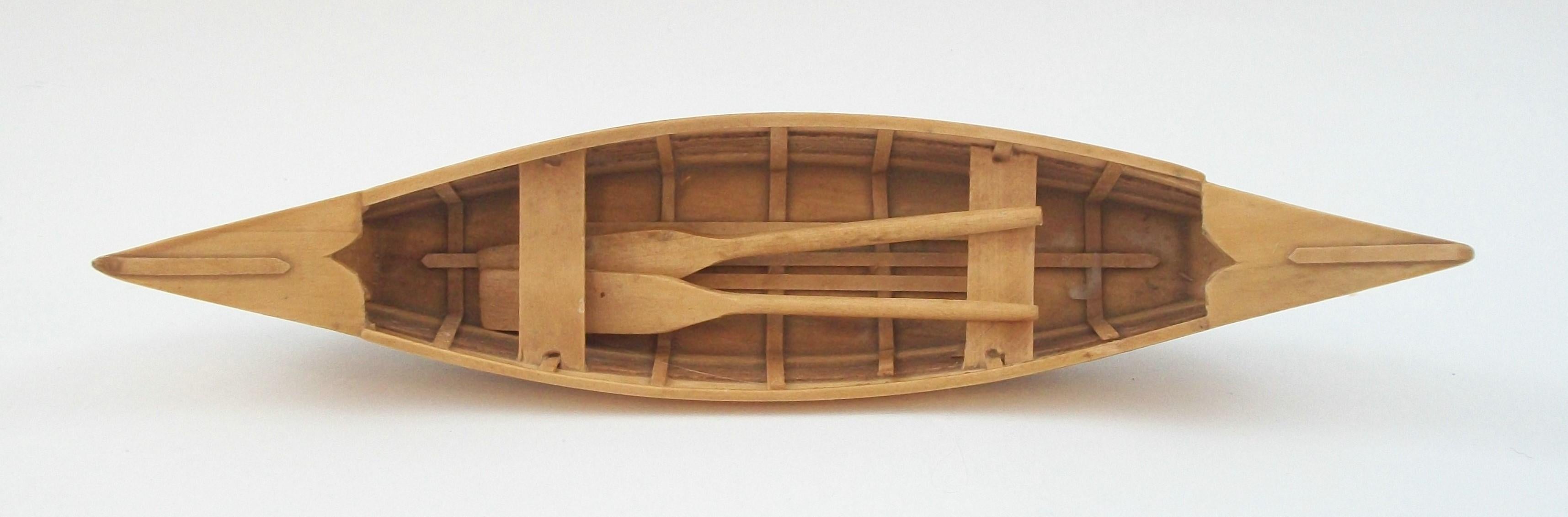 Vintage Pine & Cedar Canoe Scale Model - Canada - Mid 20th Century In Good Condition For Sale In Chatham, ON