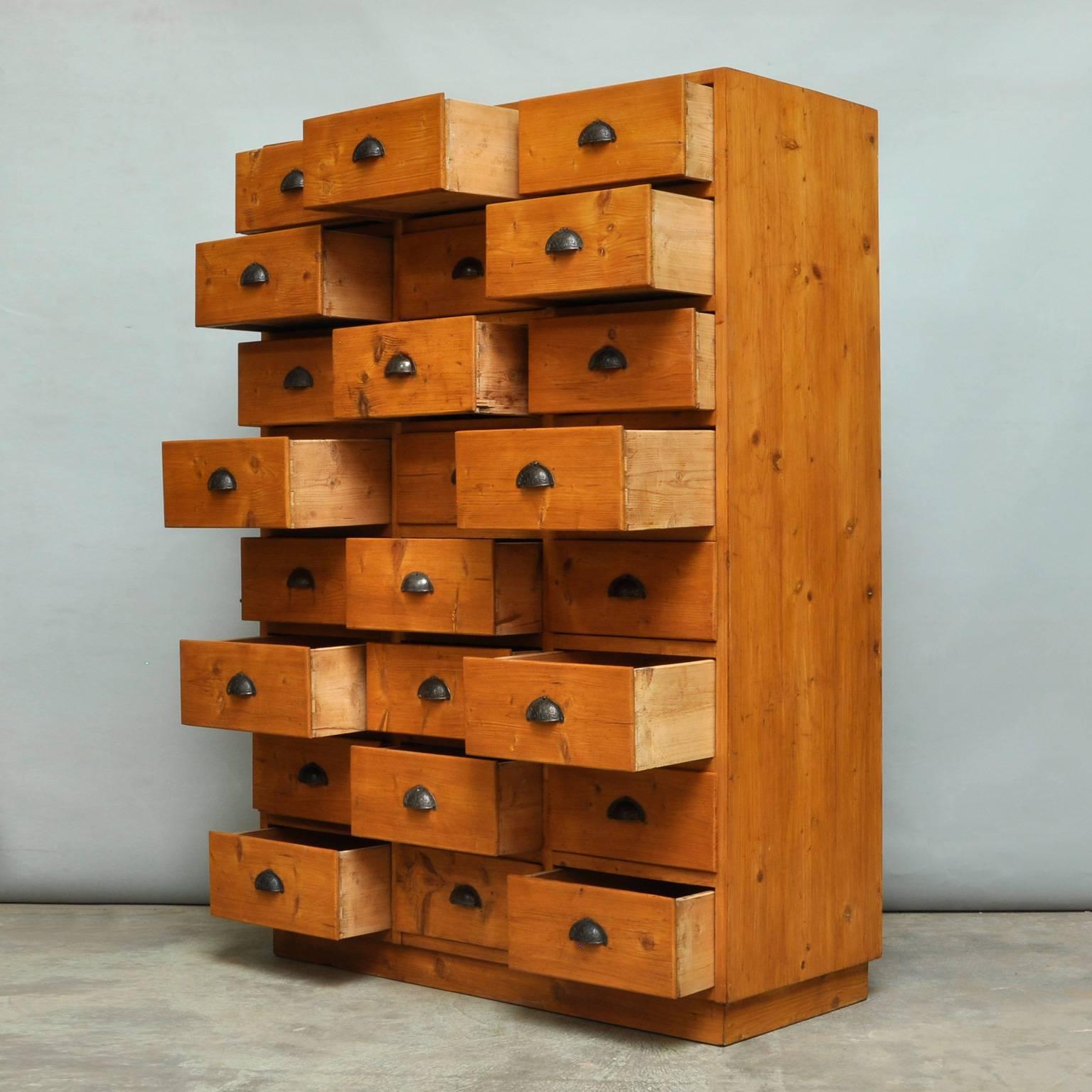 Industrial Vintage Pine Chest of Drawers, 1940s