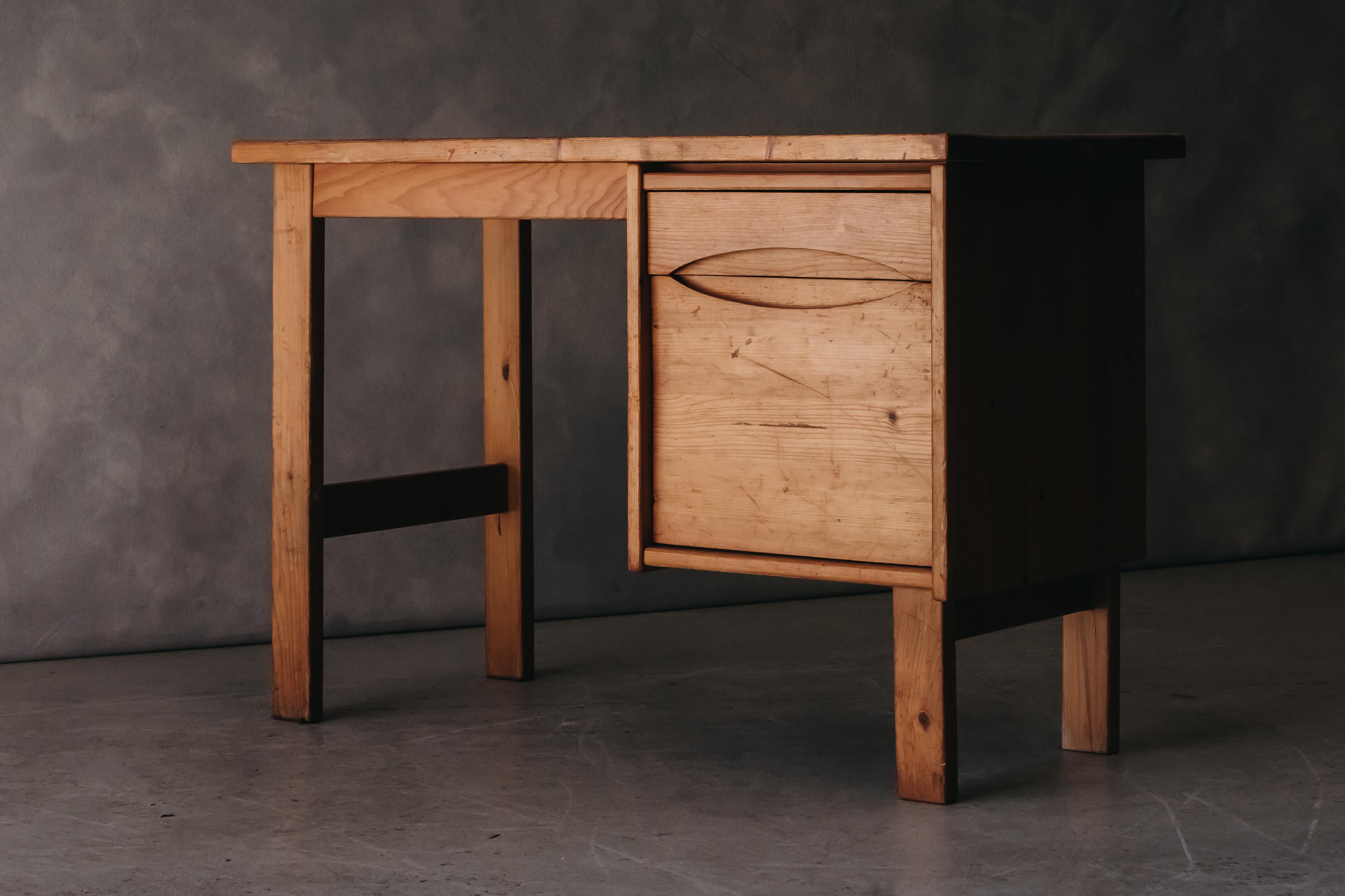 Vintage Pine Desk from France, circa 1960 1