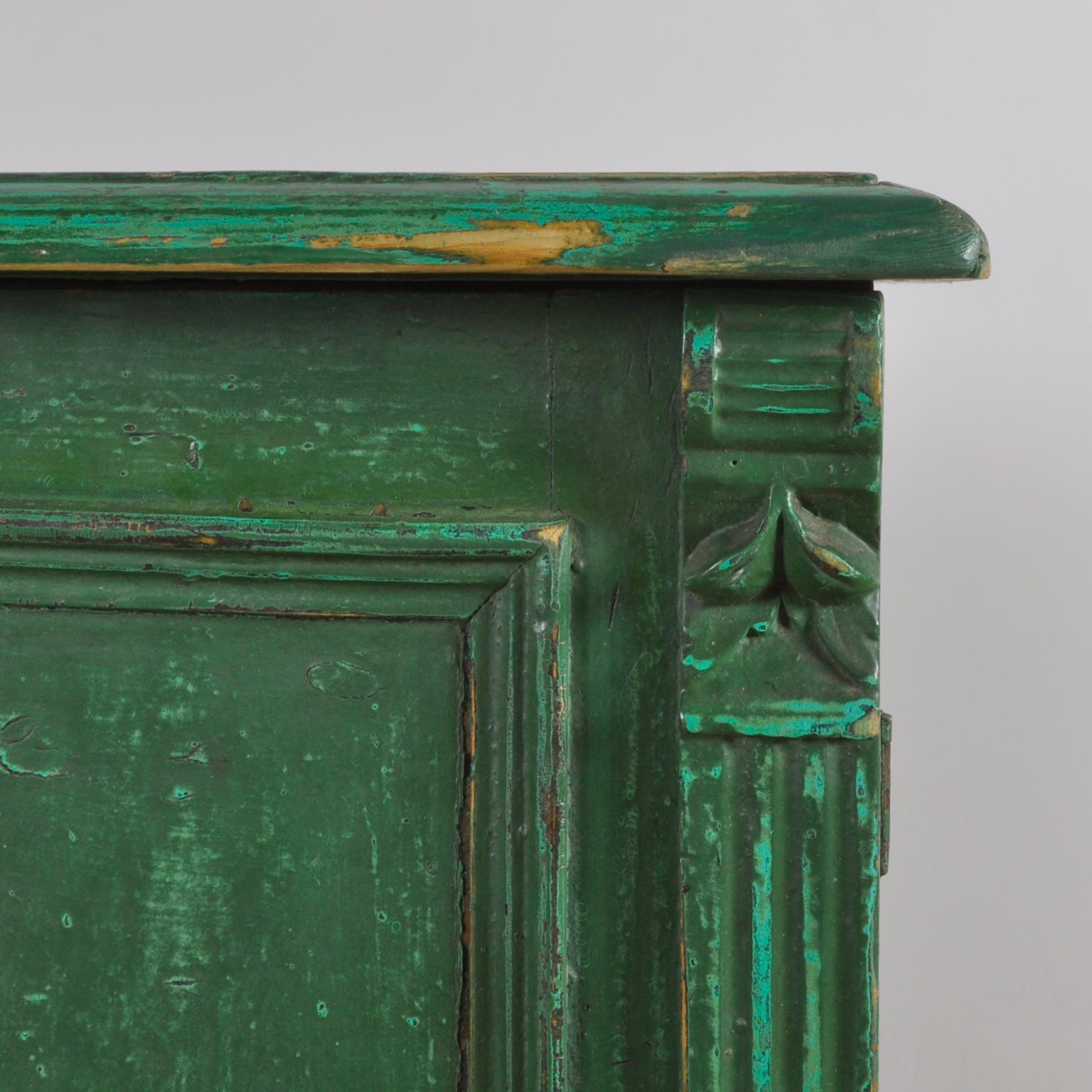 Vintage Pine Dresser, 1930s 1