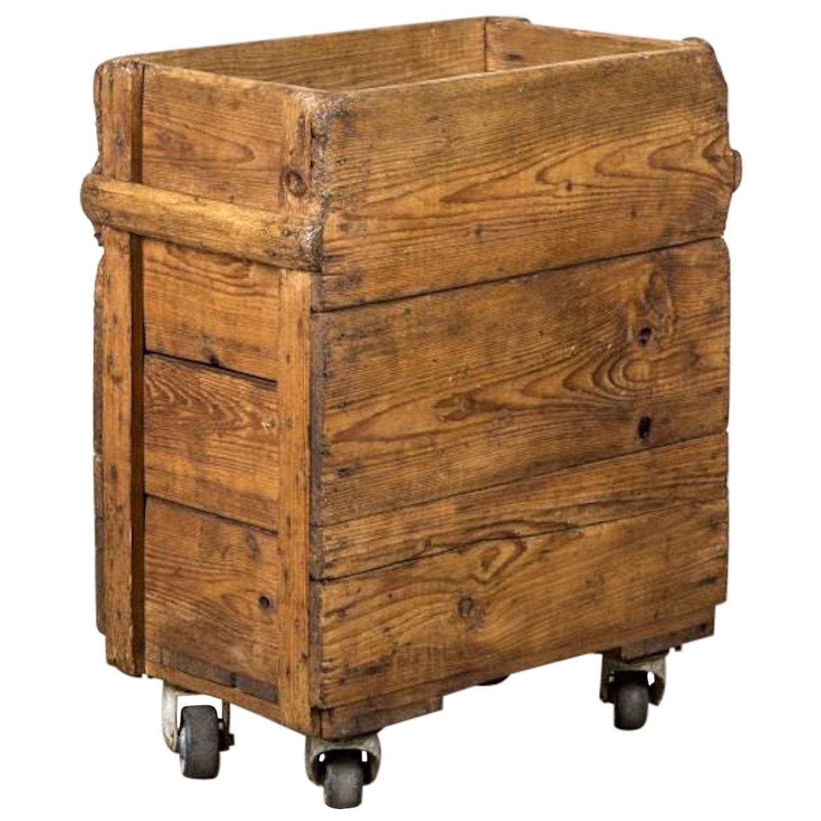 Vintage Pine Log Box on Wheels, 20th Century For Sale