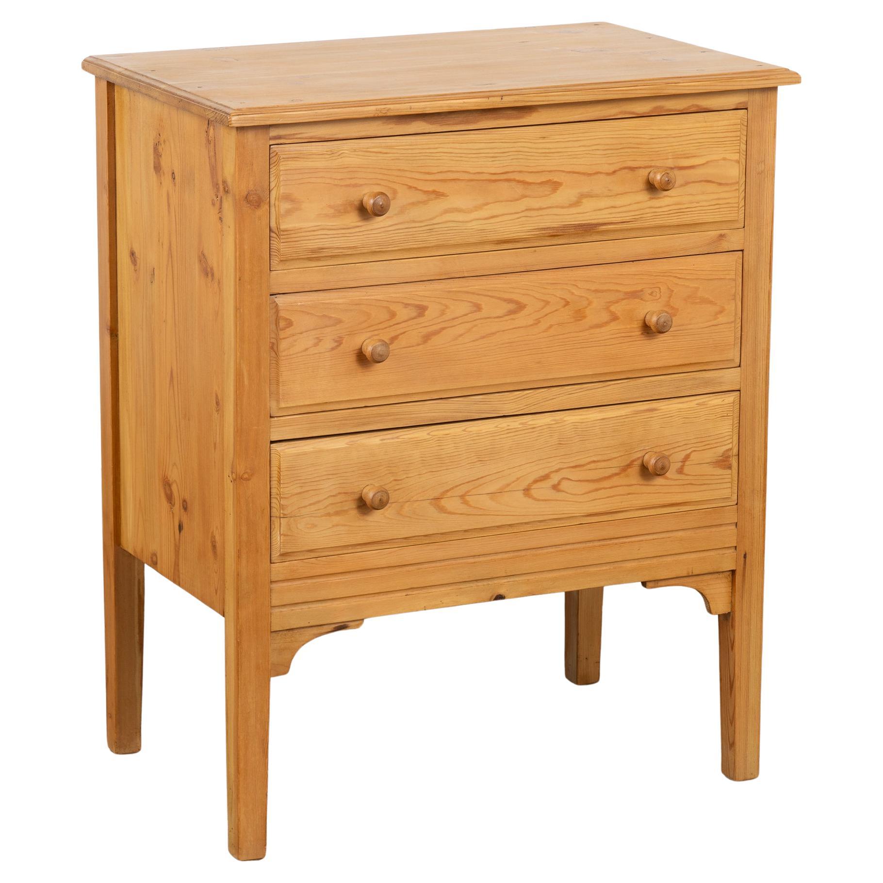 Vintage Pine Small Chest of Drawers Nightstand, Denmark circa 1940
