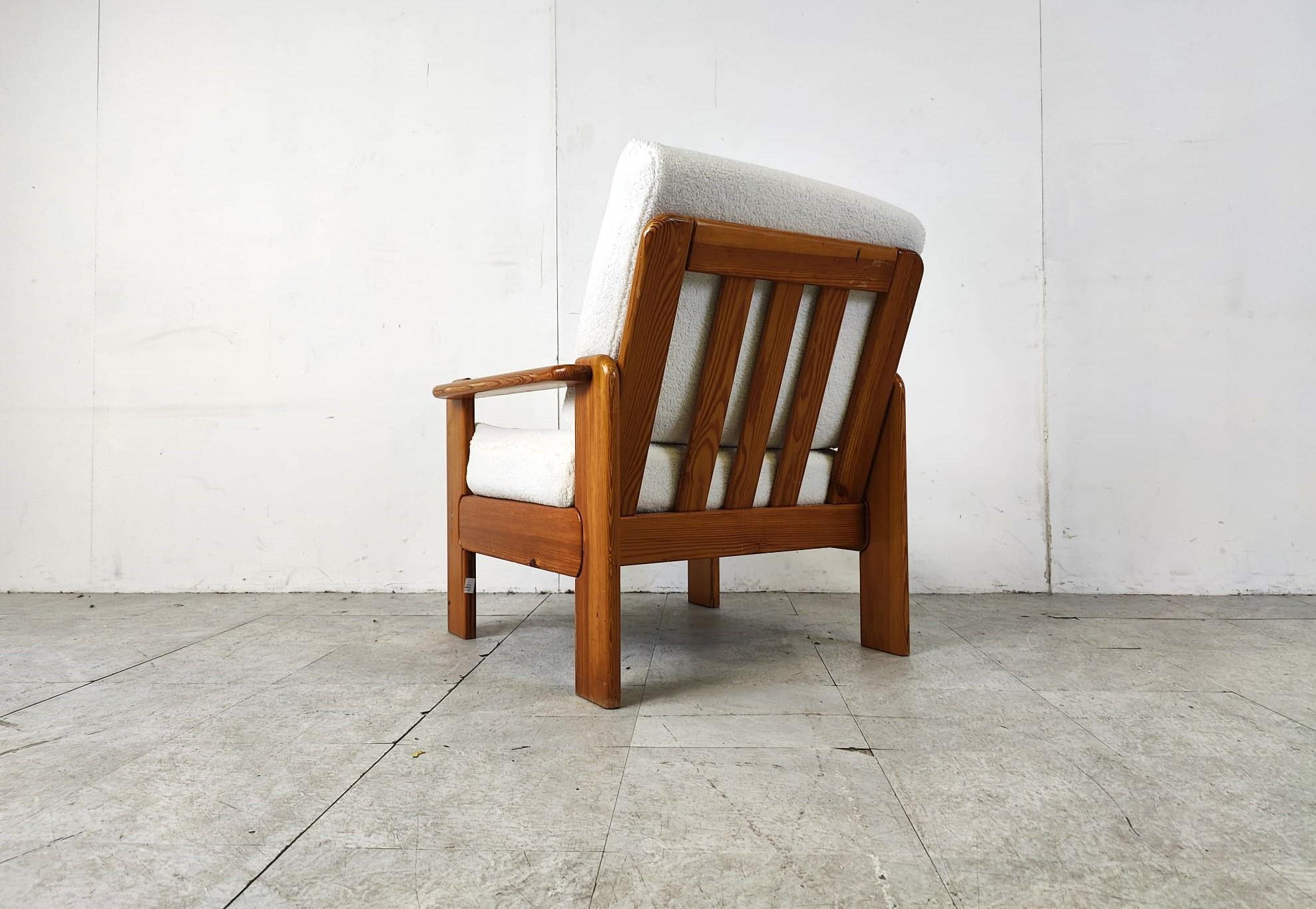 Vintage pine wood armchair, 1960s For Sale 1