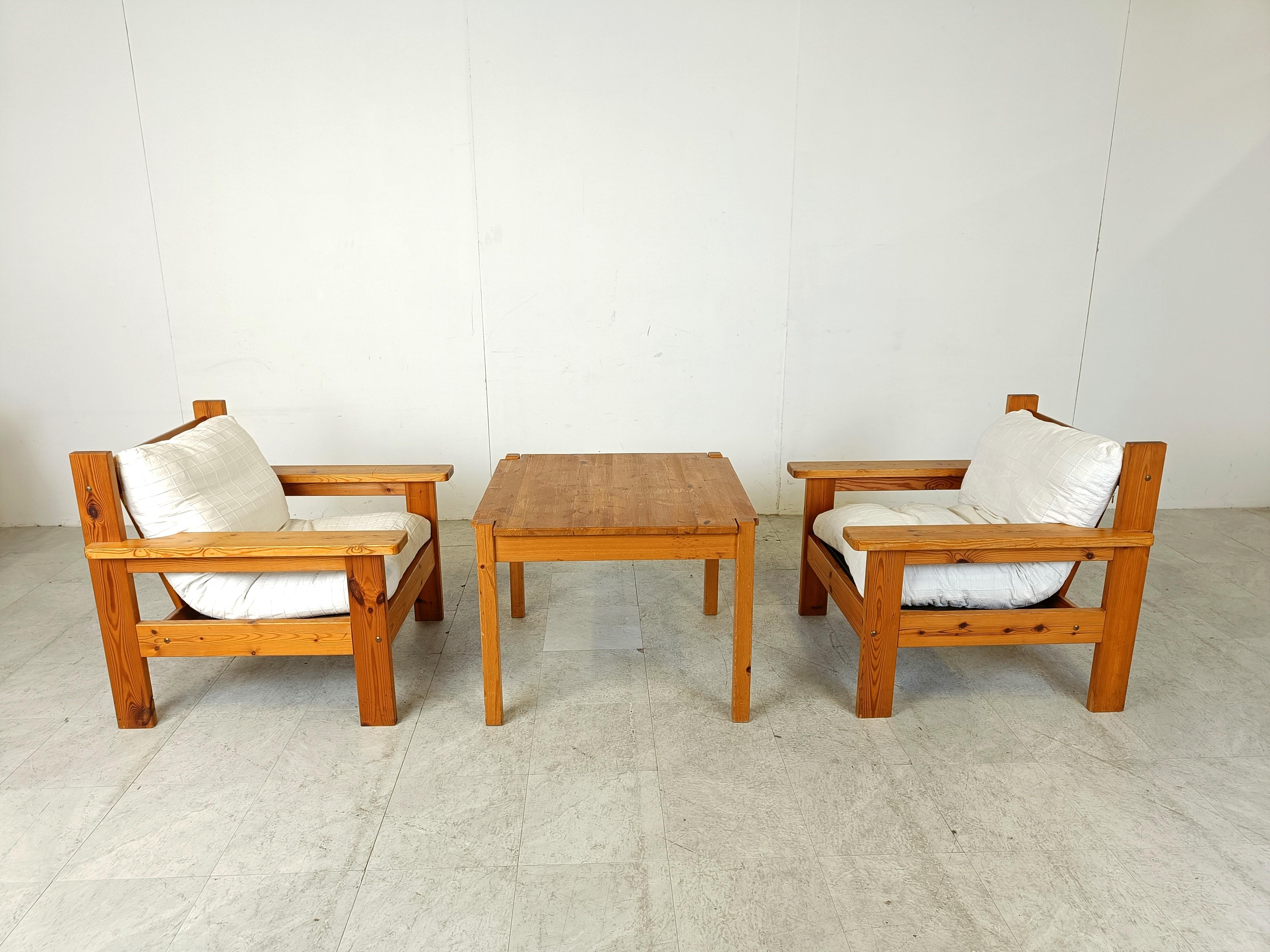 Set di poltrone in legno di pino vintage, anni '80 in vendita 3