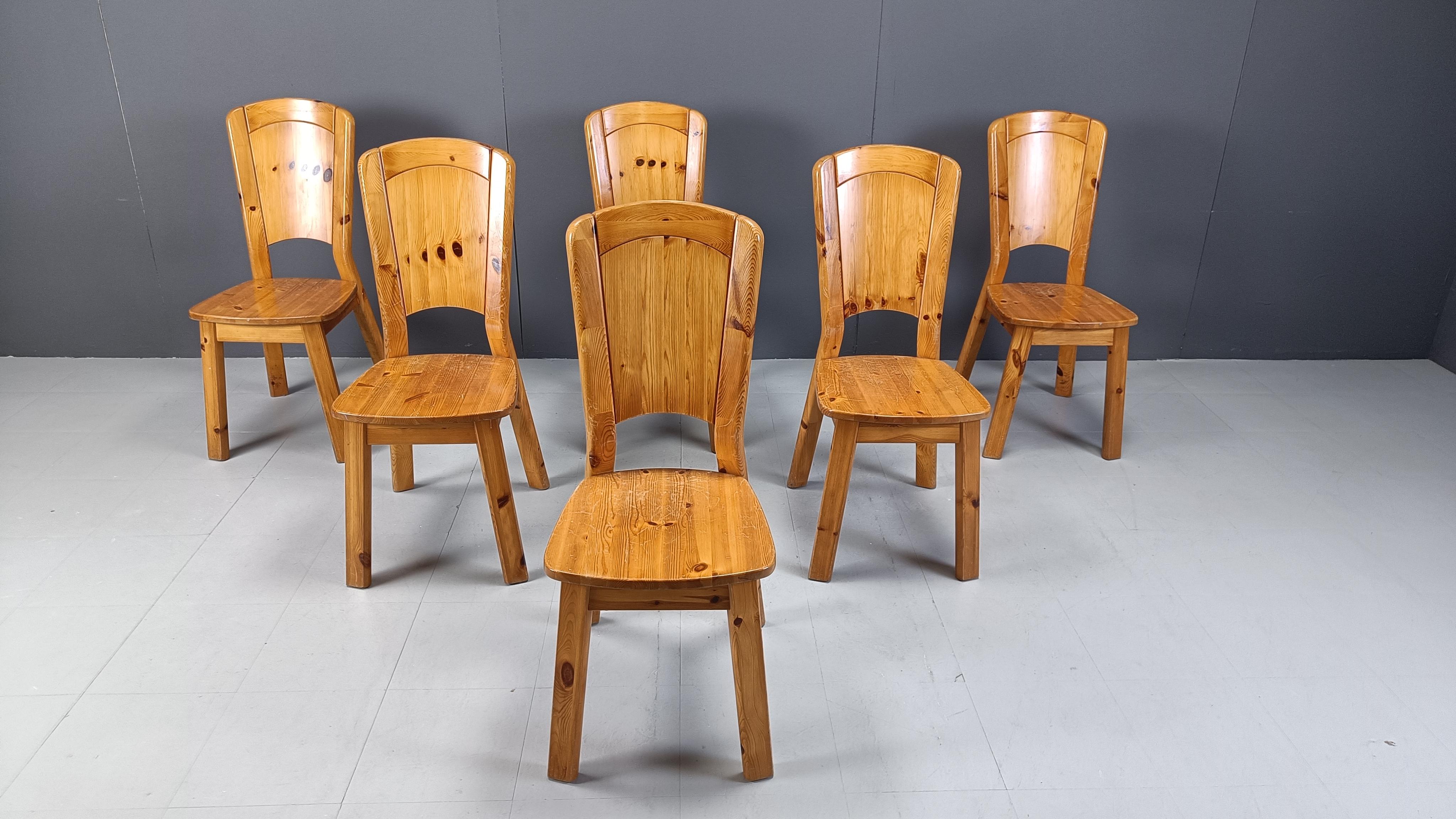 Scandinavo moderno Sedie da pranzo vintage in legno di pino - anni '70 in vendita