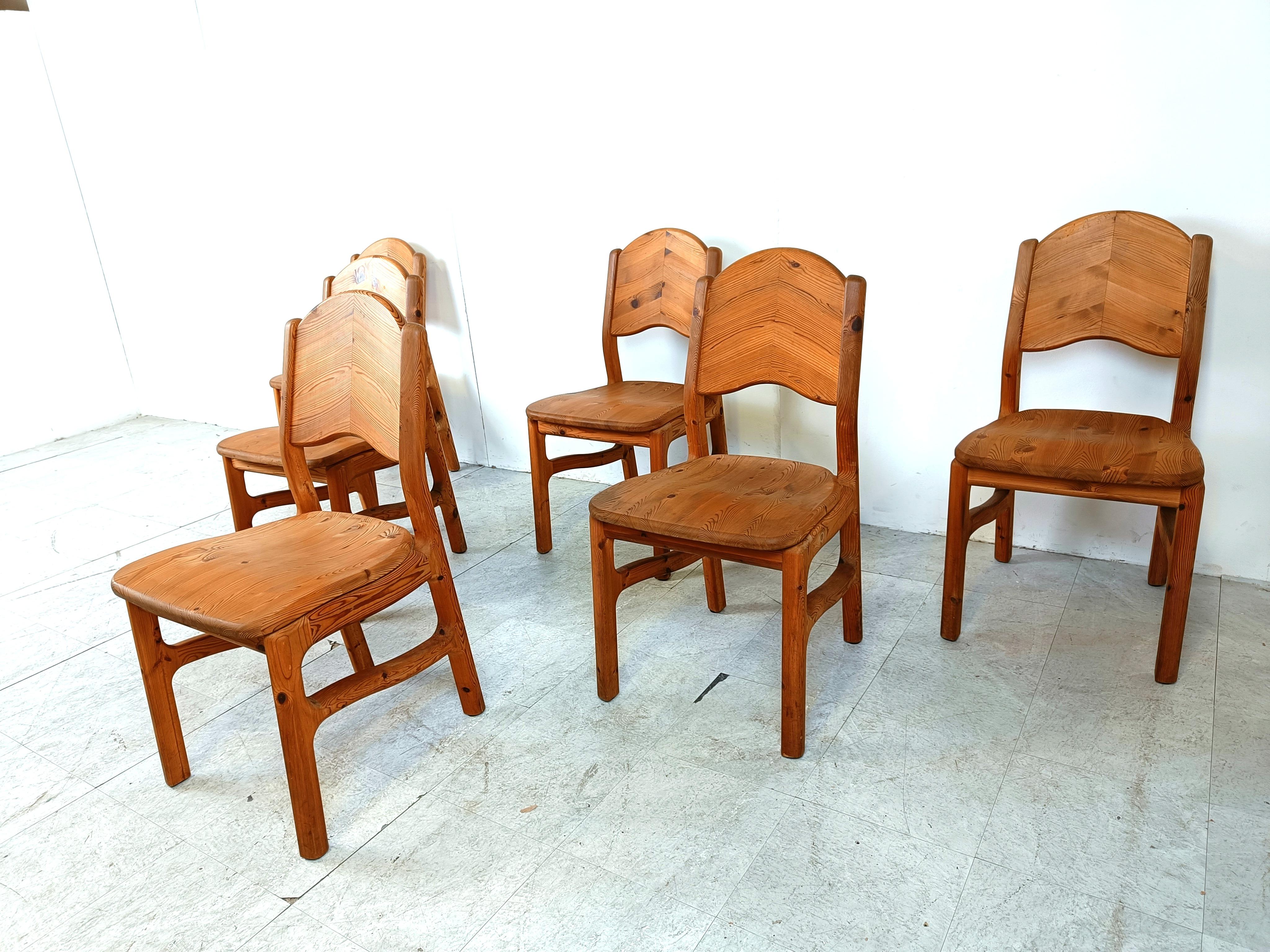 Vintage-Esszimmerstühle aus Kiefernholz – 1970er Jahre im Zustand „Gut“ im Angebot in HEVERLEE, BE