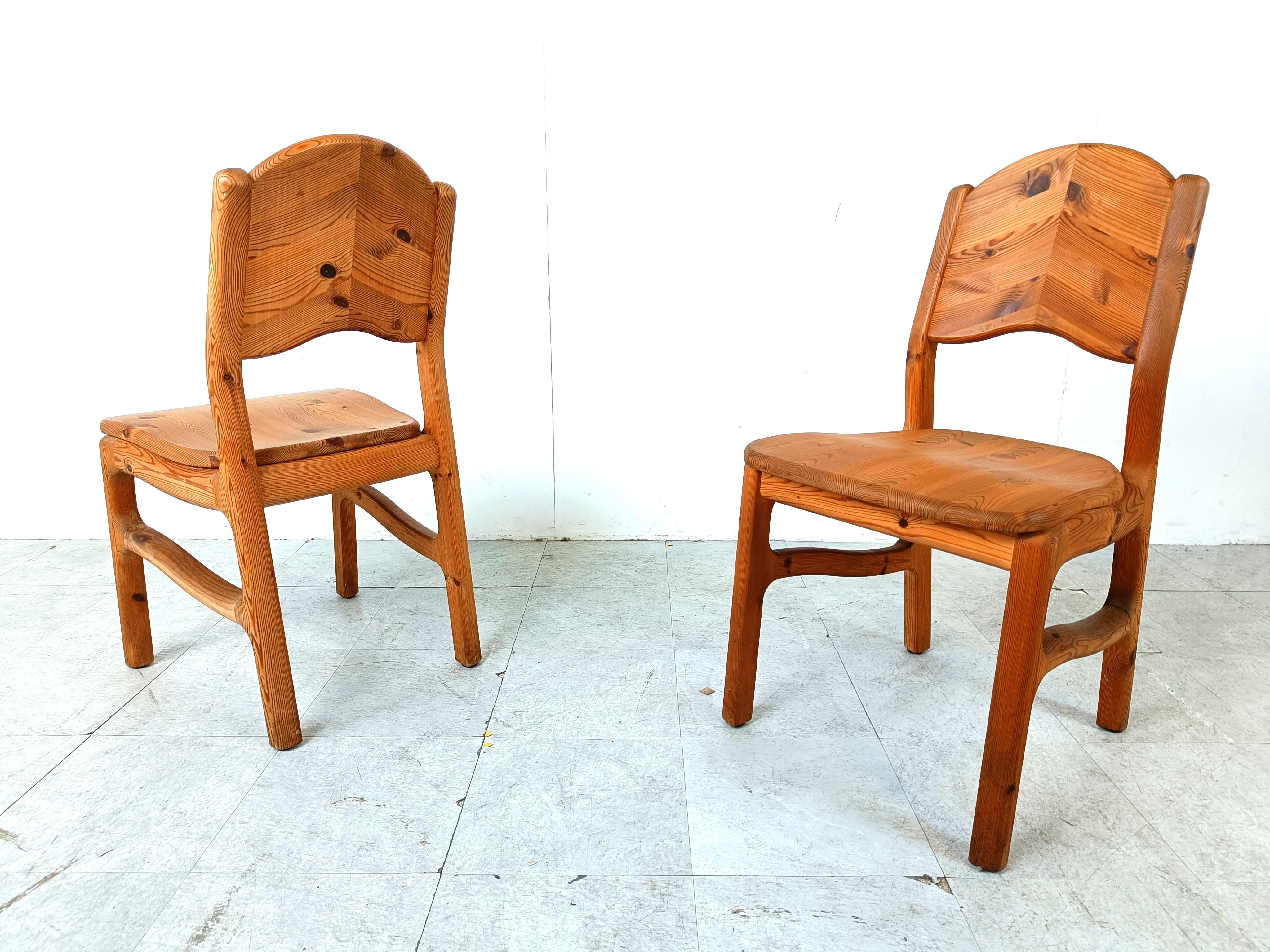 Pine Vintage pine wood dining chairs - 1970s For Sale