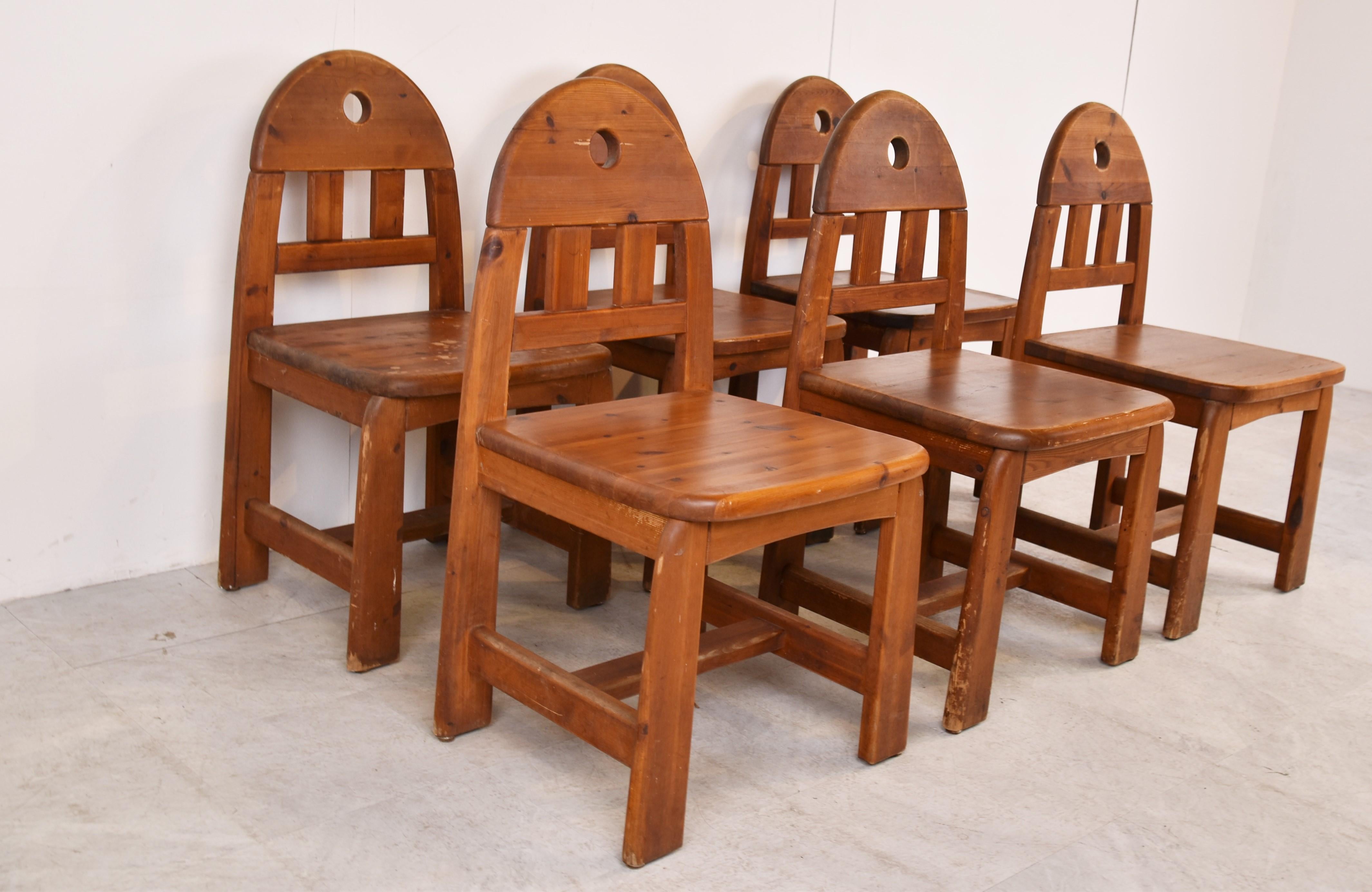 Vintage Pine Wood Dining Chairs, 1980s In Good Condition For Sale In HEVERLEE, BE