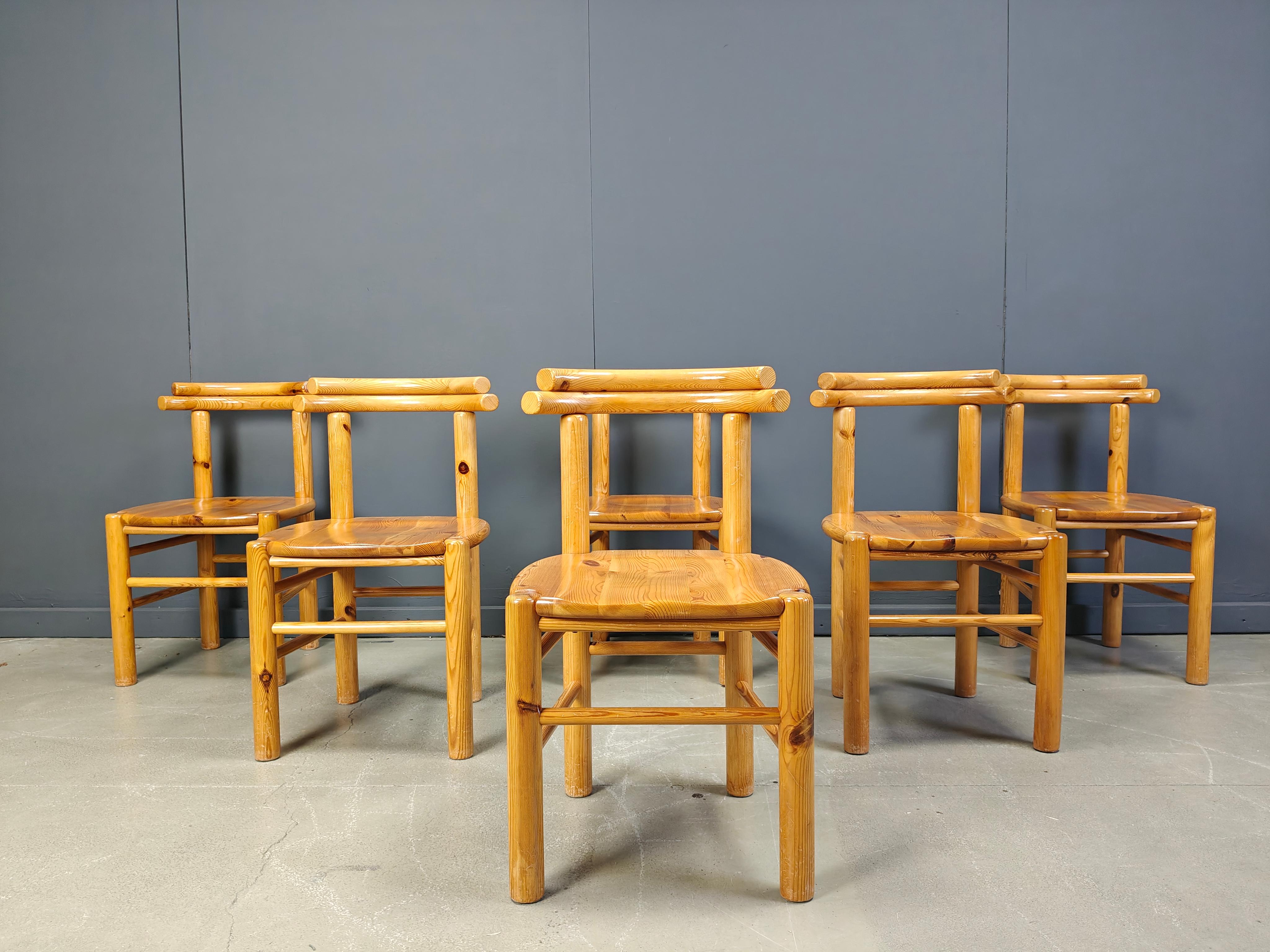Chaises de salle à manger vintage en bois de pin - années 1980 - lot de 6 en vente 5
