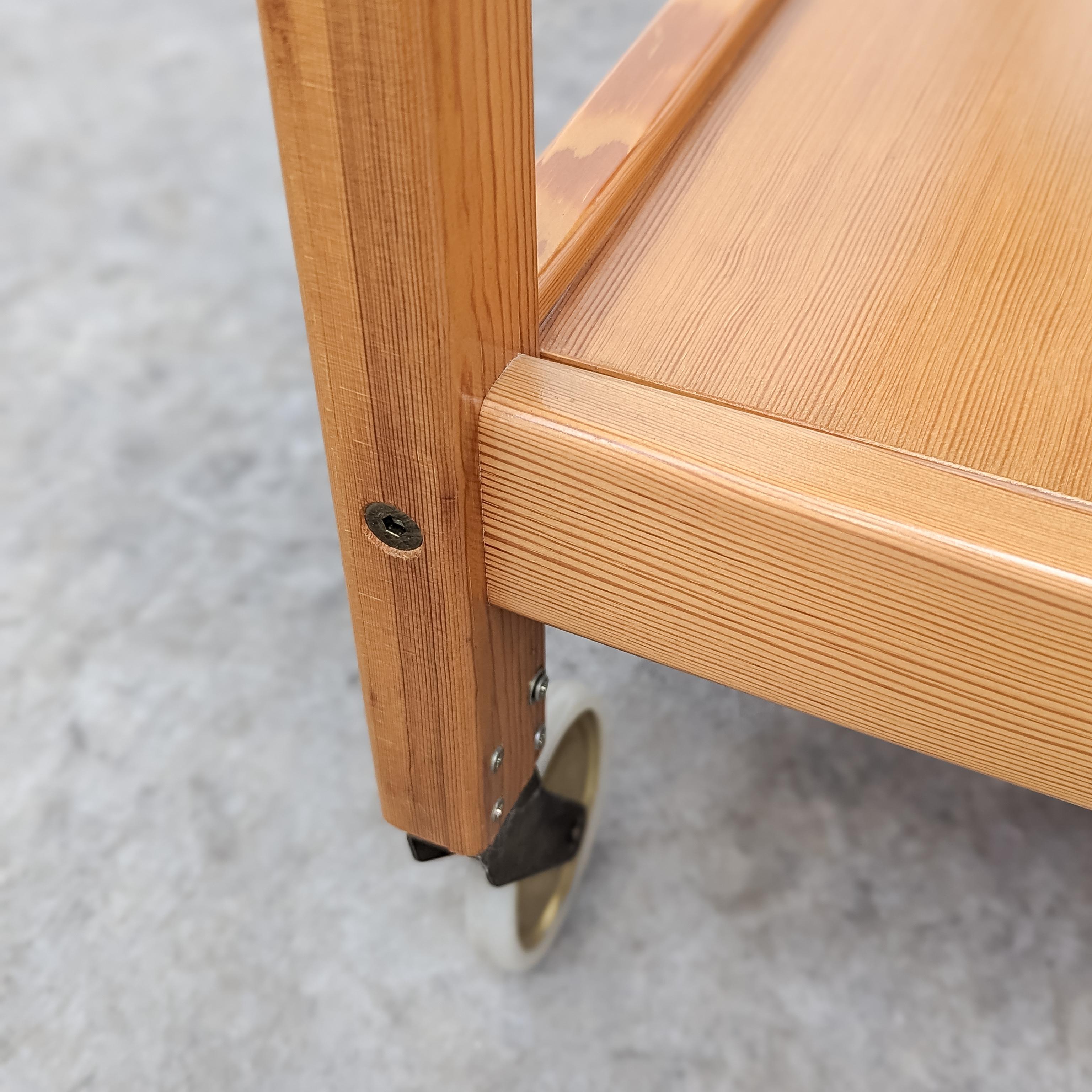 Vintage pine wood serving cart by Erik Wørts, 1970s For Sale 5