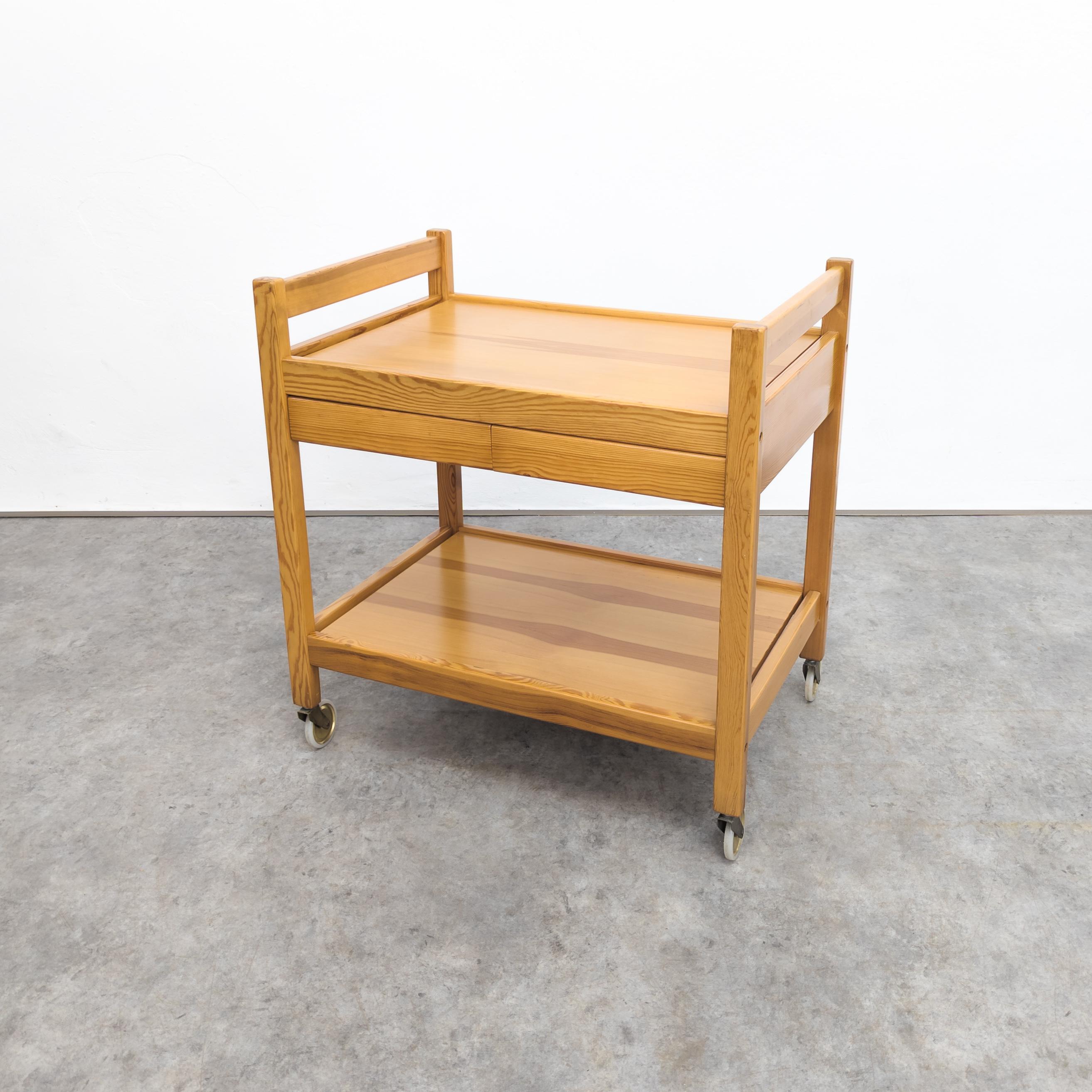 Swedish Vintage pine wood serving cart by Erik Wørts, 1970s For Sale