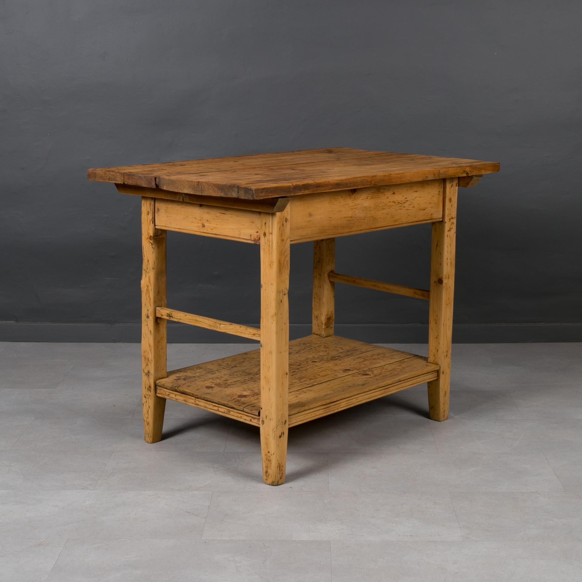 Oiled Vintage Pine Wood Table, Rustic Style, Prep or Dining Table, Kitchen Island For Sale