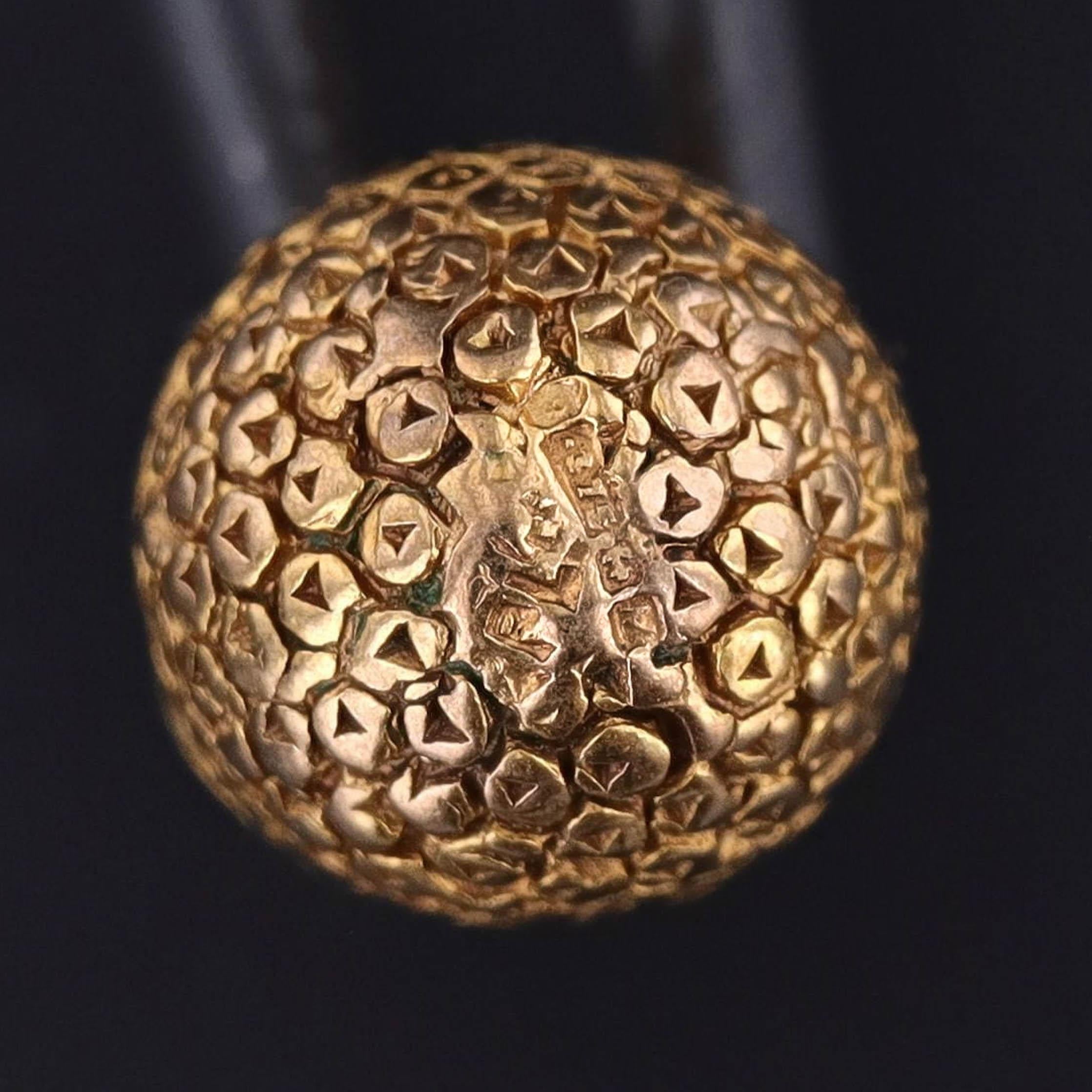 Breloque ananas vintage en or 9ct Bon état - En vente à Lewisburg, PA