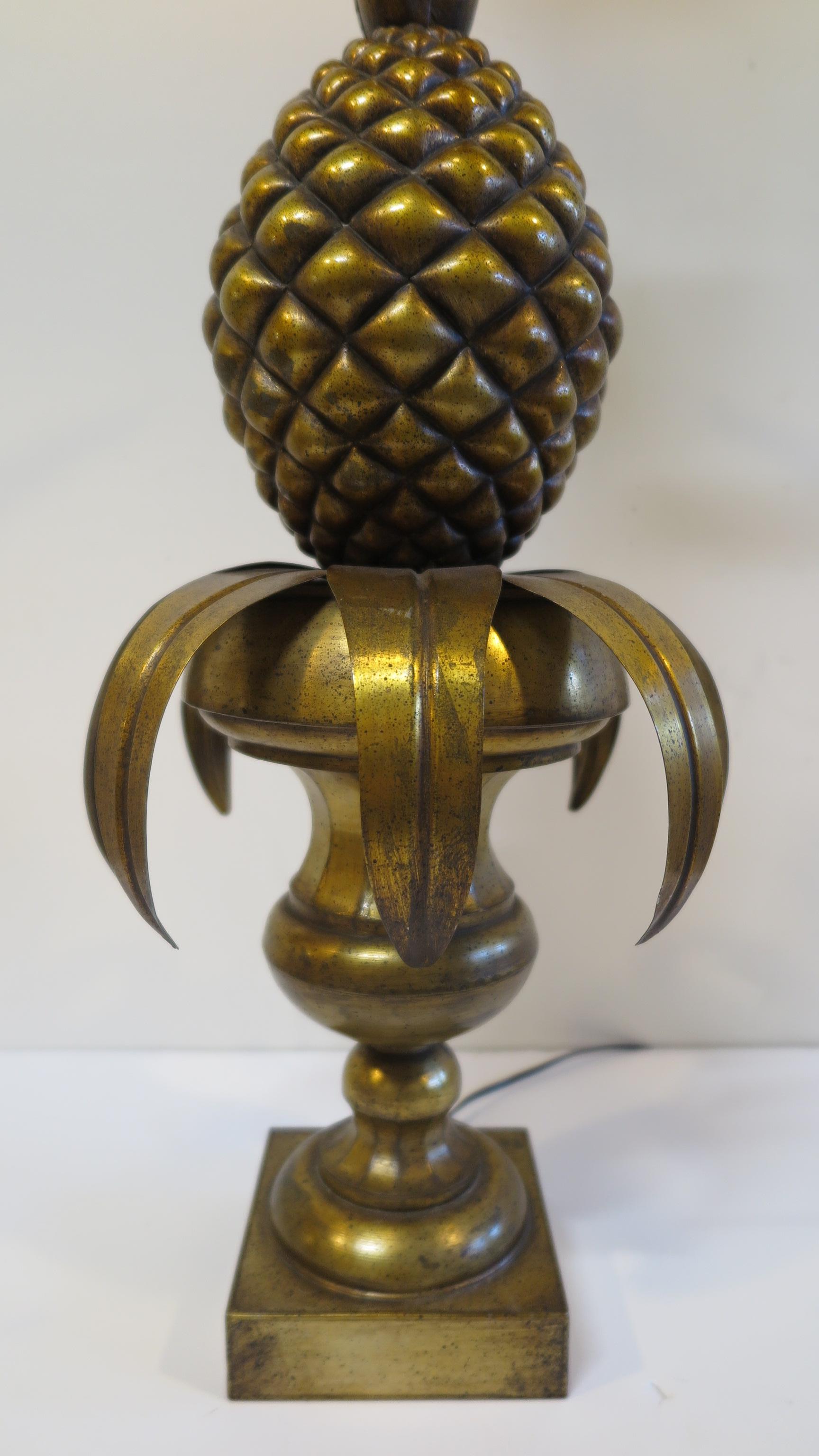 Hollywood Regency Vintage Pineapple Lamp