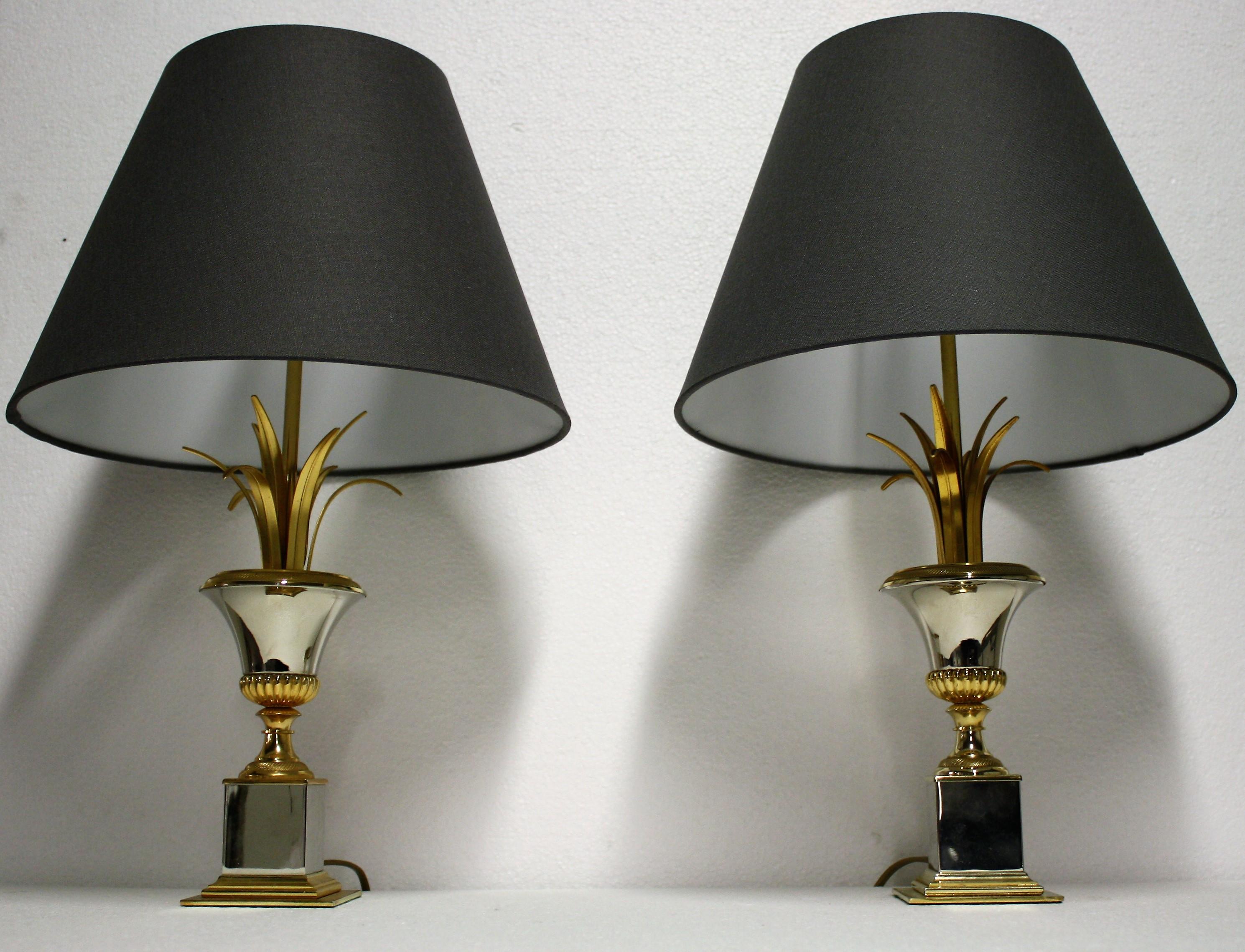 Vintage Pineapple Leaf Table Lamp Made of Brass, 1970s 5
