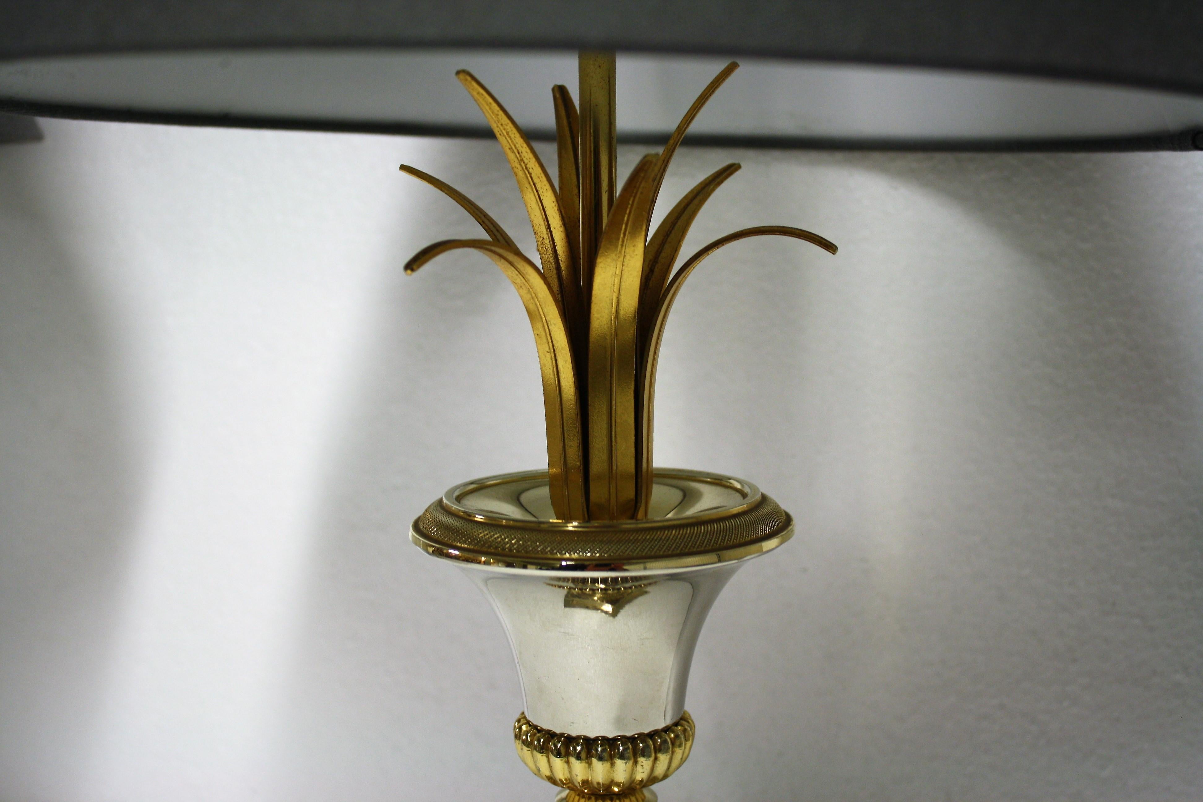 Vintage Pineapple Leaf Table Lamp Made of Brass, 1970s im Zustand „Hervorragend“ in HEVERLEE, BE