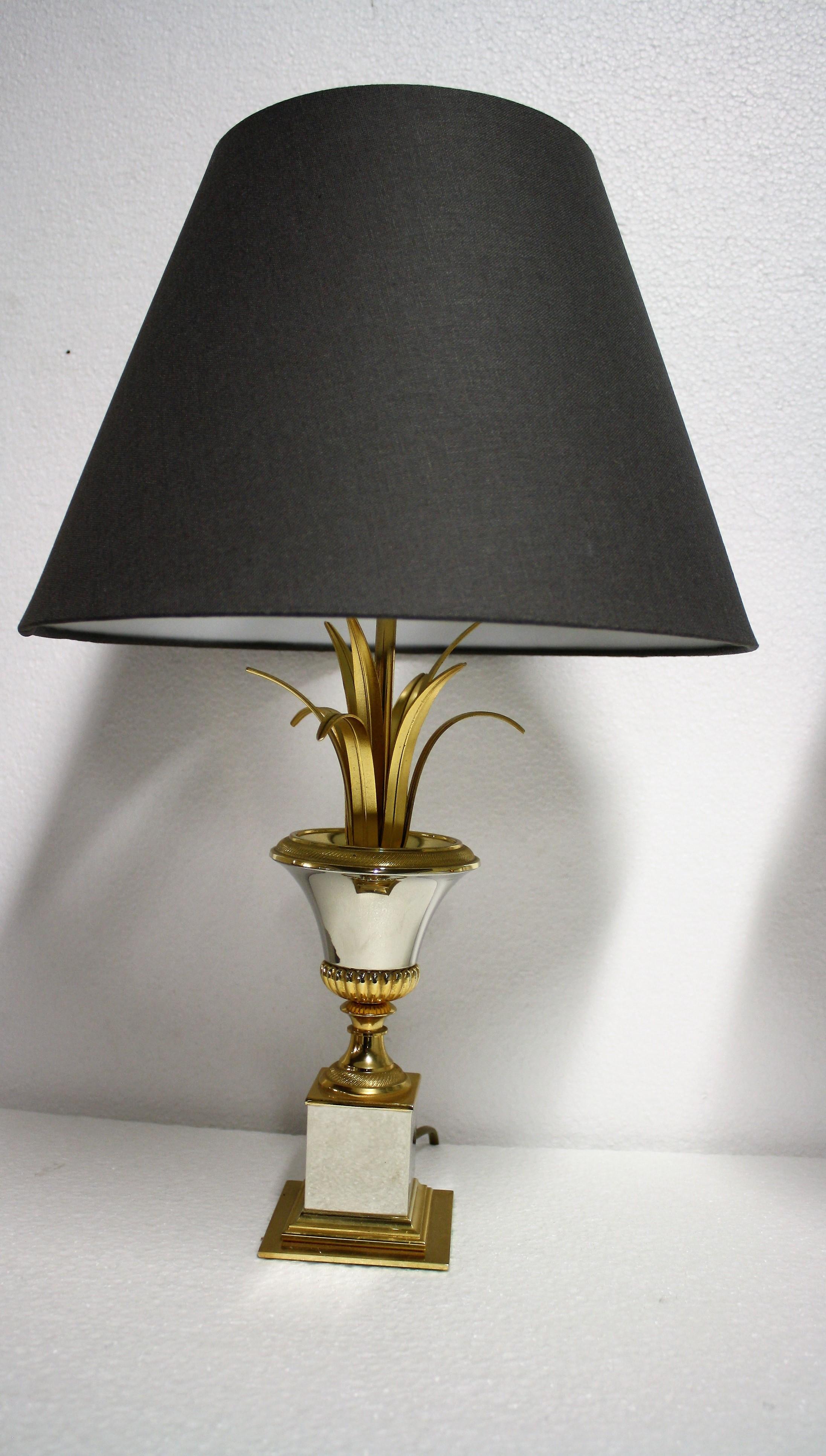 Vintage Pineapple Leaf Table Lamp Made of Brass, 1970s 1