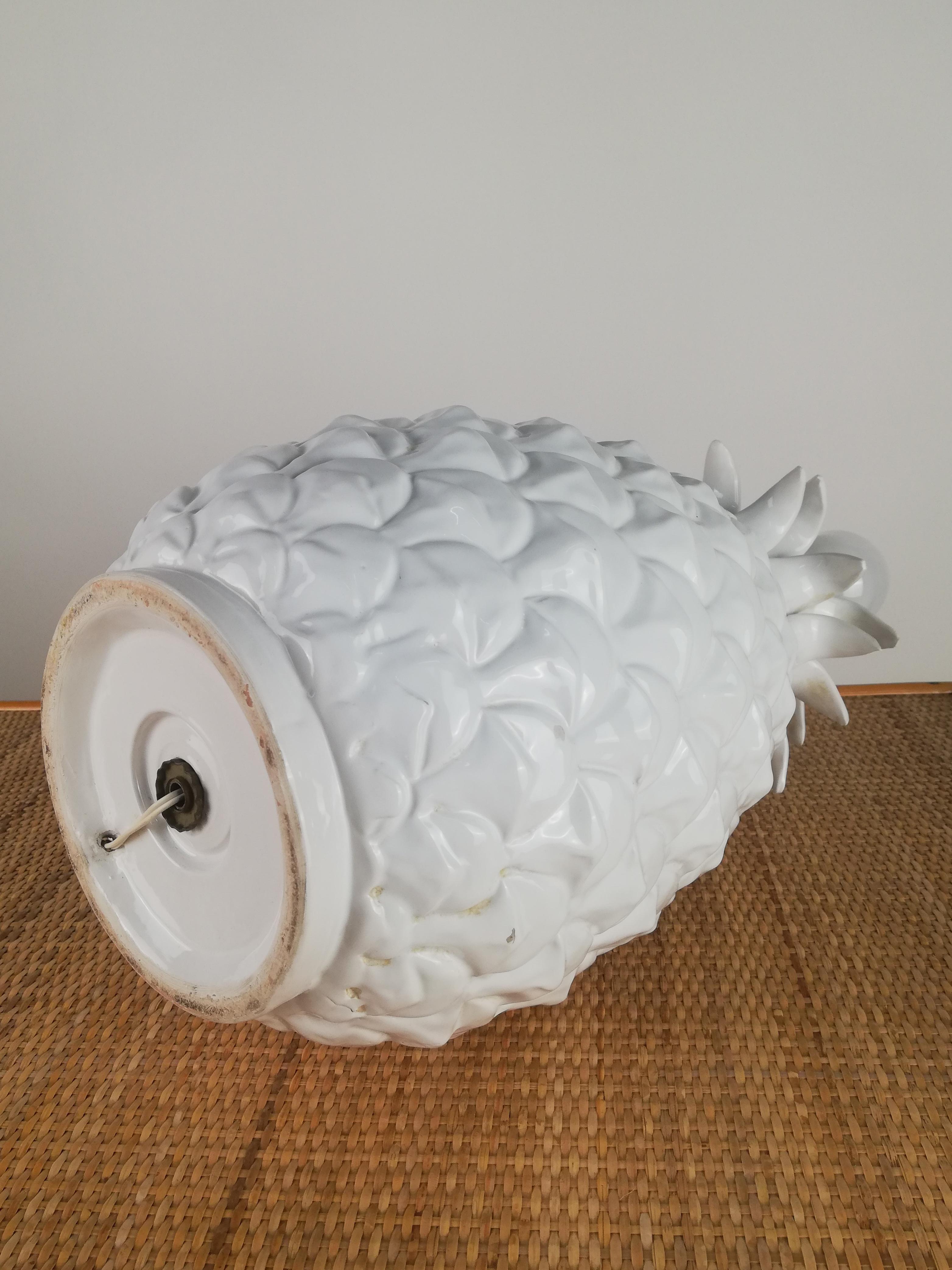 Vintage Pineapple White Ceramic Lamp in the Style of Tommaso Barbi, Italy, 1970s 3