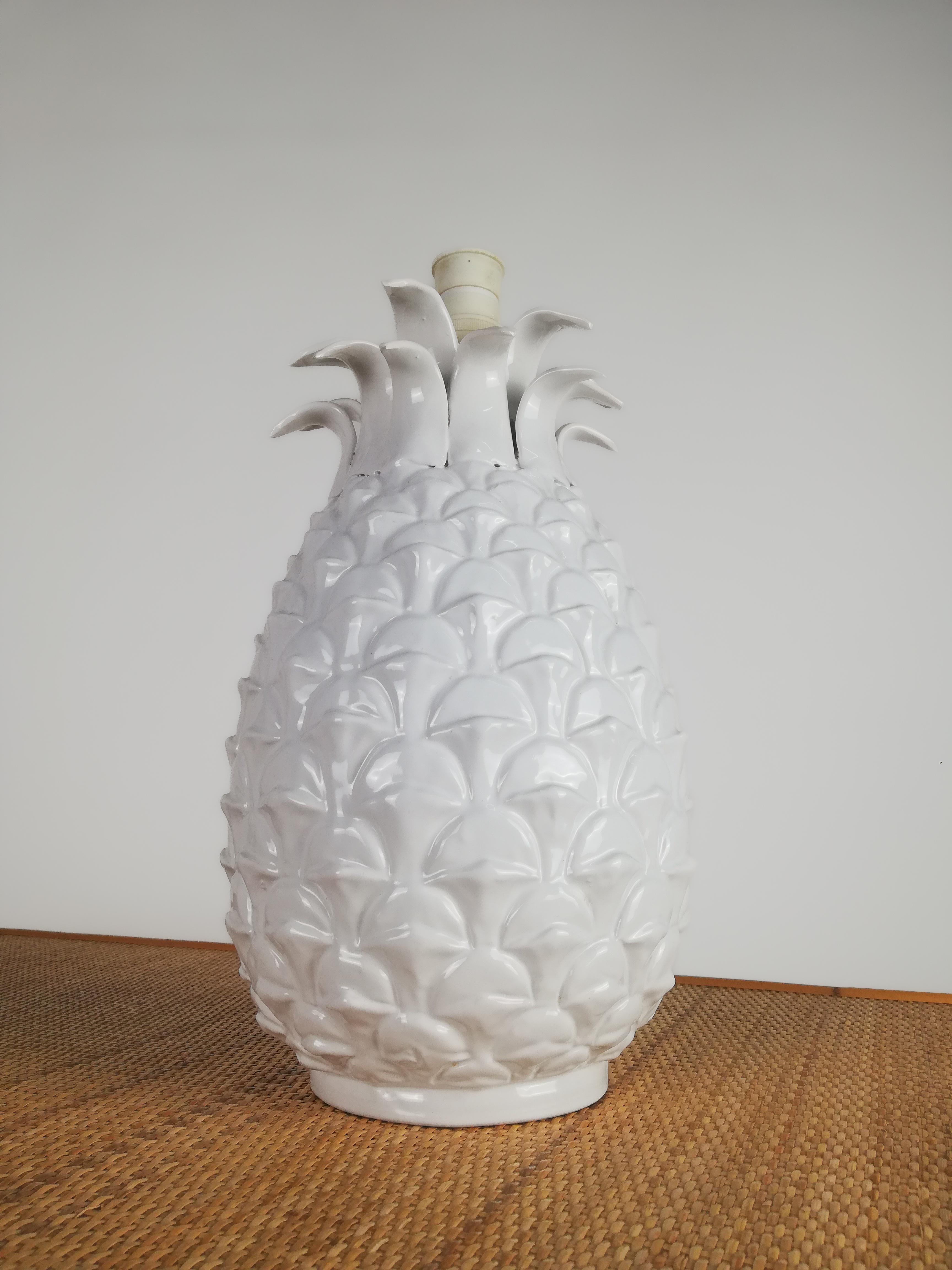 Vintage Pineapple White Ceramic Lamp in the Style of Tommaso Barbi, Italy, 1970s 2
