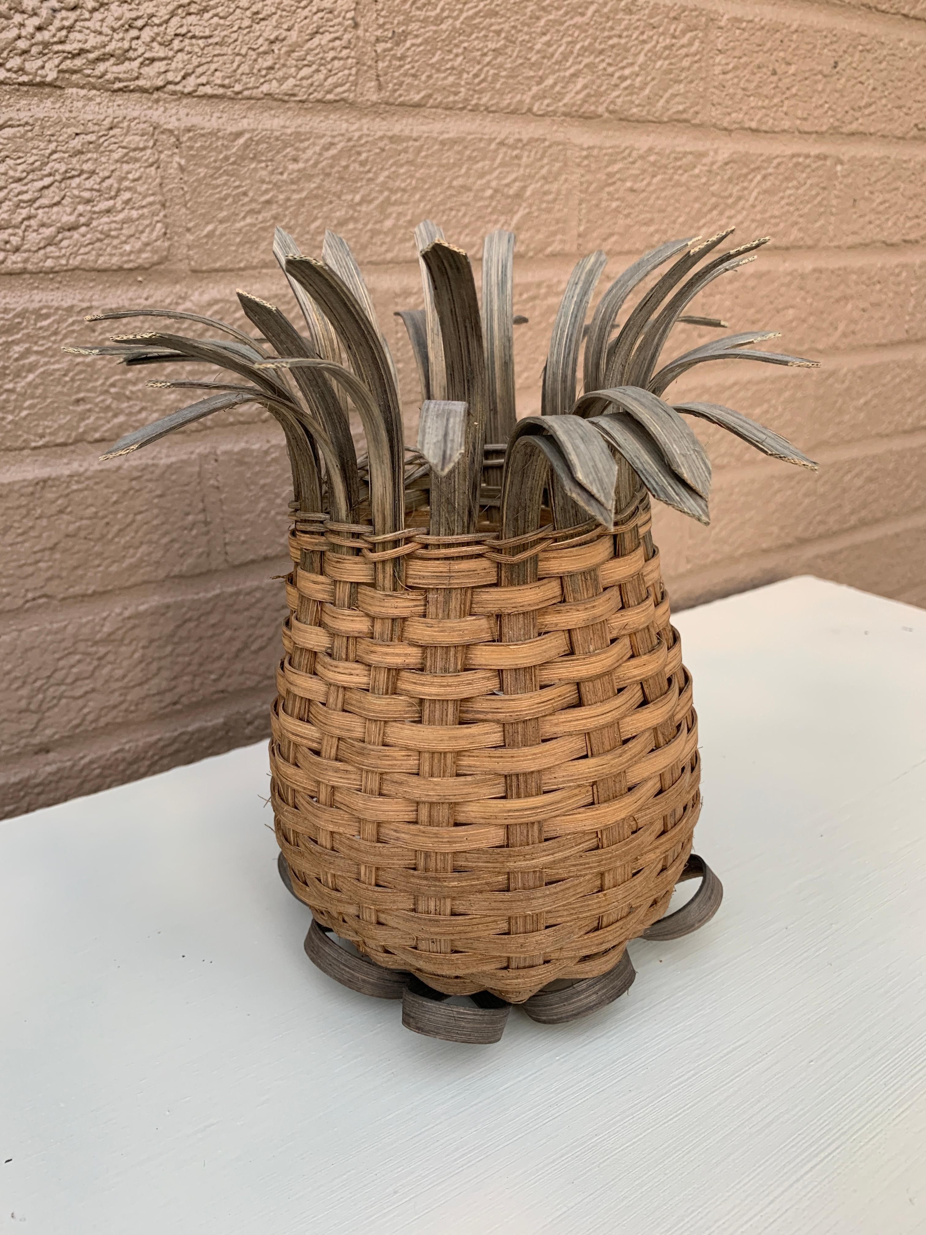 American Vintage Pineapple Woven Wicker Vase Basket For Sale