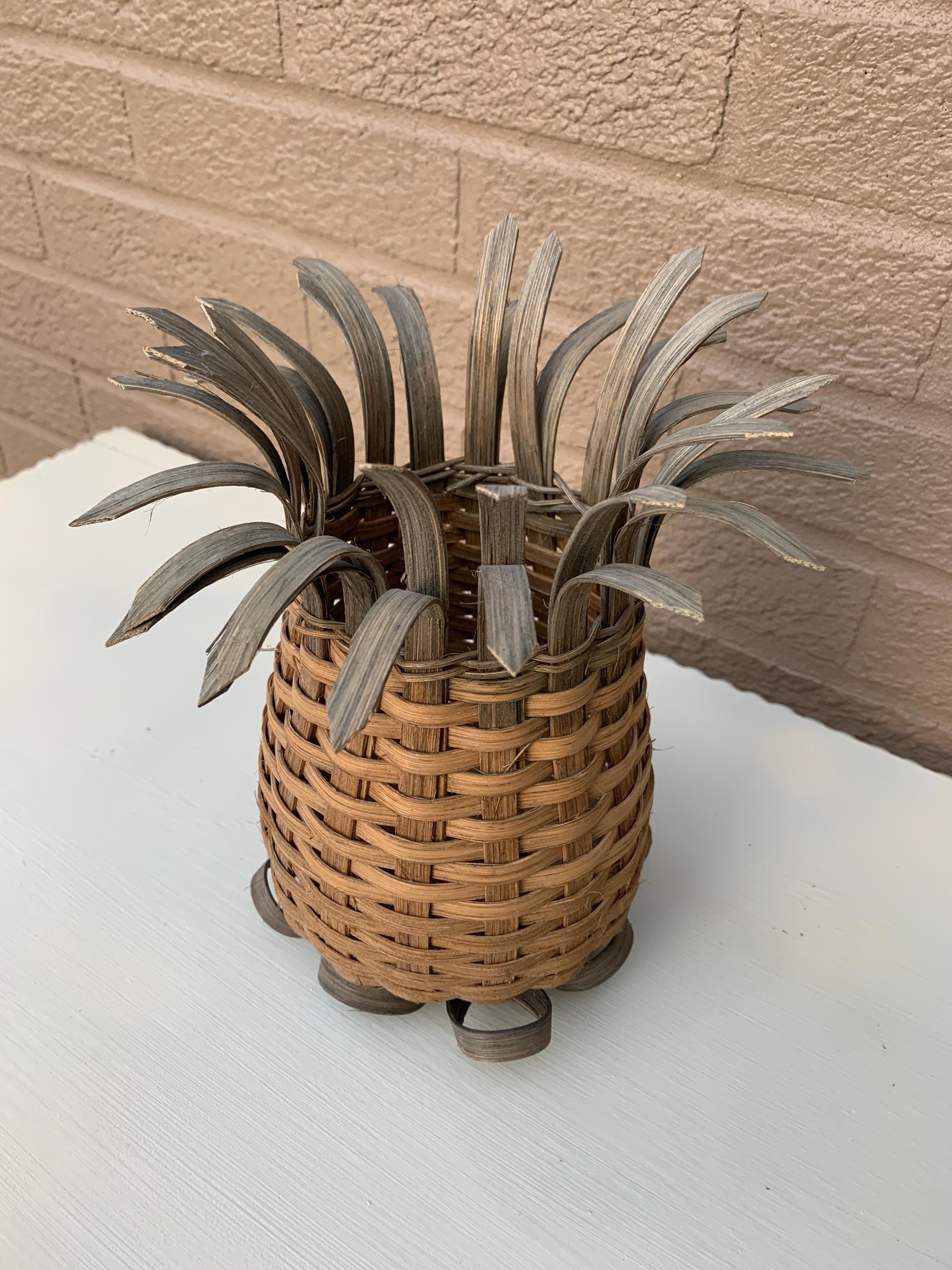 Oak Vintage Pineapple Woven Wicker Vase Basket For Sale
