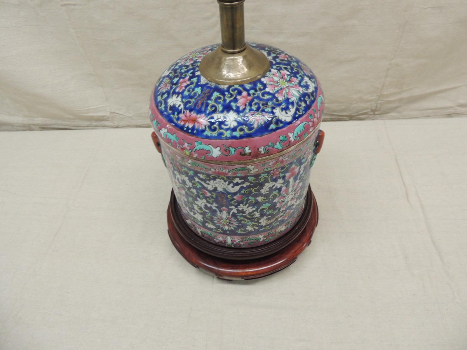Chinoiseries Vintage Pink and Blue Chines Export Table Lamp with Double Base