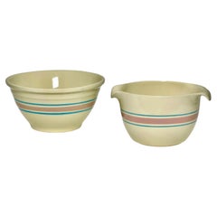 Ciotole per mescolare rosa e blu vintage di McCoy Pottery, set da 2