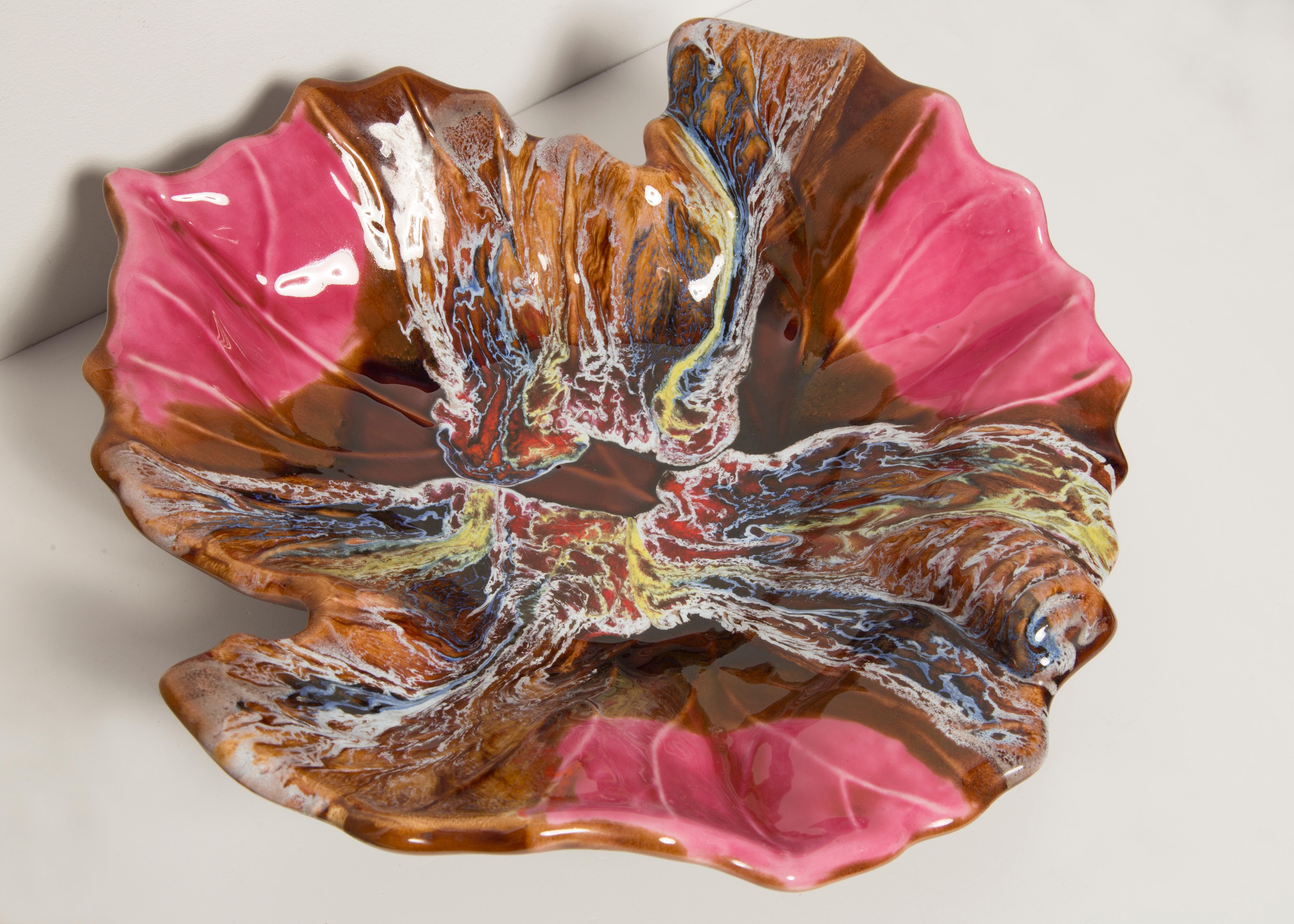 Ceramic Vintage Pink and Brown Decorative Glass Leaf Plate, Italy, 1960s For Sale