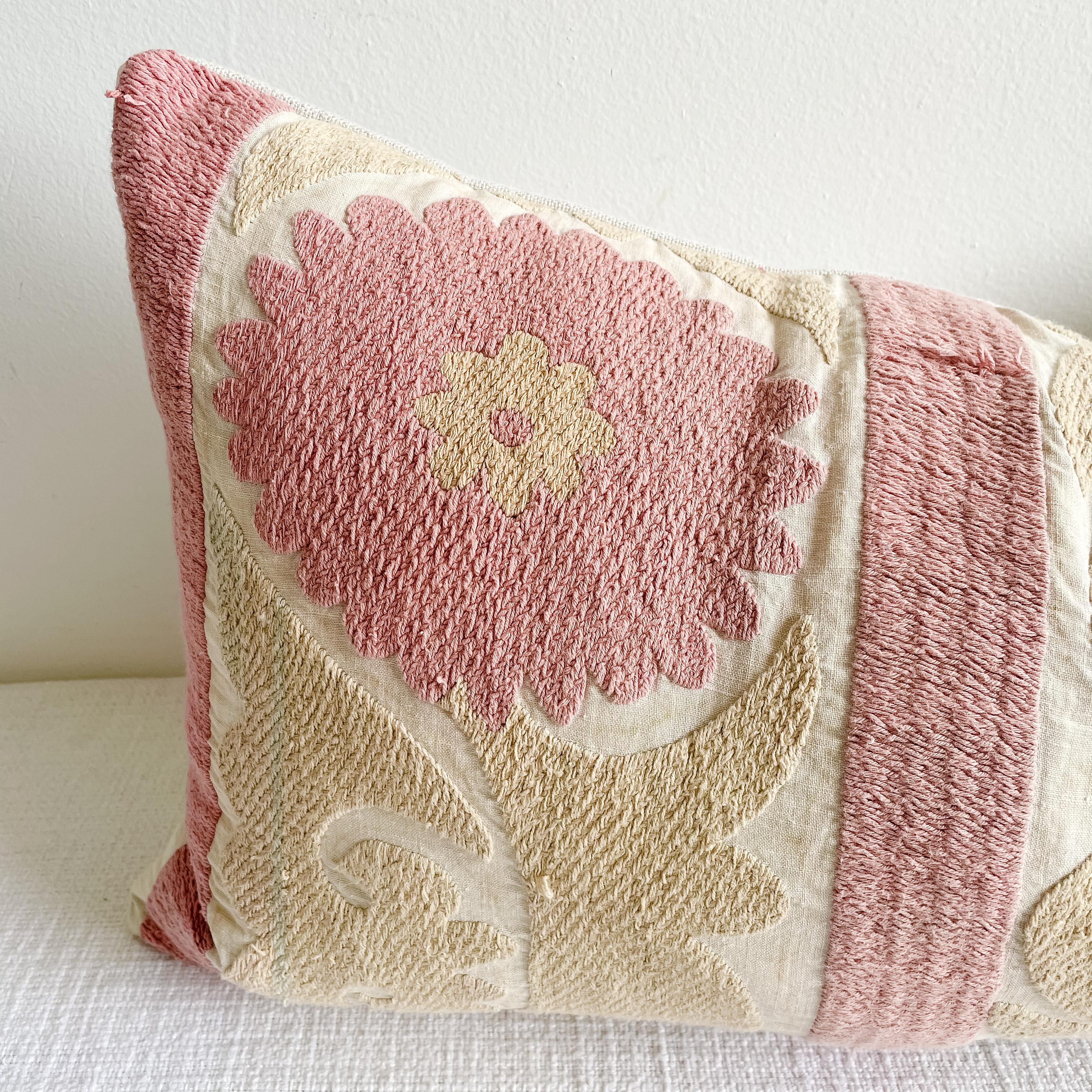 Vintage pale pink and tan embroidered Suzani on a natural muslin background. This vintage textile pillow face features a vintage Suzann quilt, natural linen colored background with original hand embroidery. The backing is 100% Belgian linen in