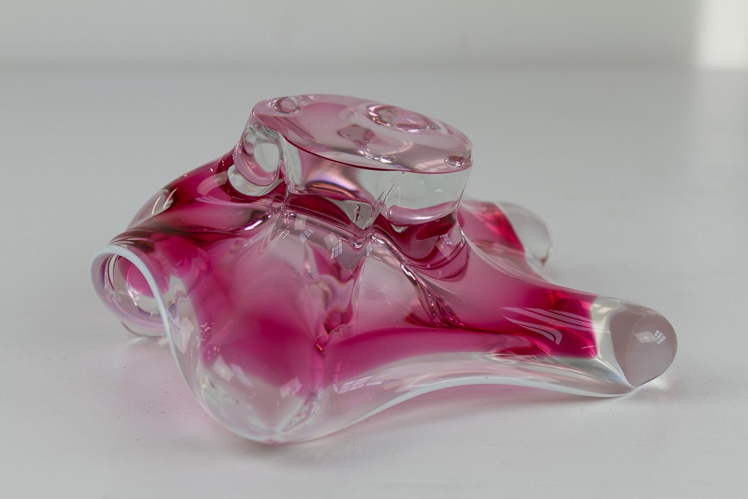 Vintage Pink Art Glass Bowl by Josef Hospodka, 1960s. For Sale 1