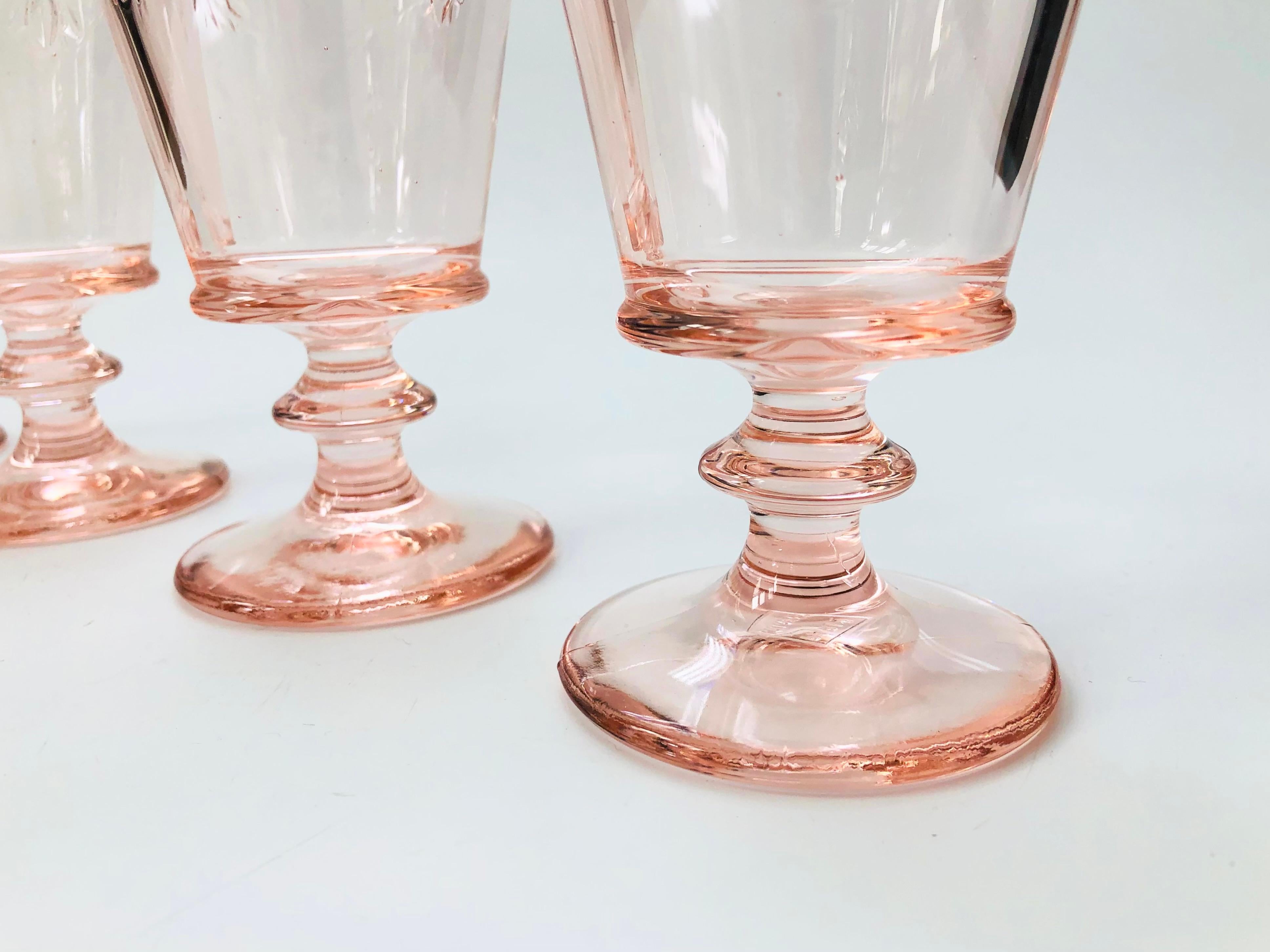 Vintage Pink Bee Wine Glasses by La Rochere France, Set of 4 In Good Condition In Vallejo, CA