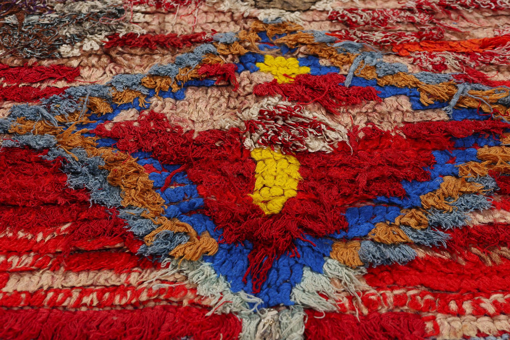 Marokkanischer Boujad-Teppich in Rosa, Bohemian Chic Meets Tribal Allure, Vintage (Wolle) im Angebot