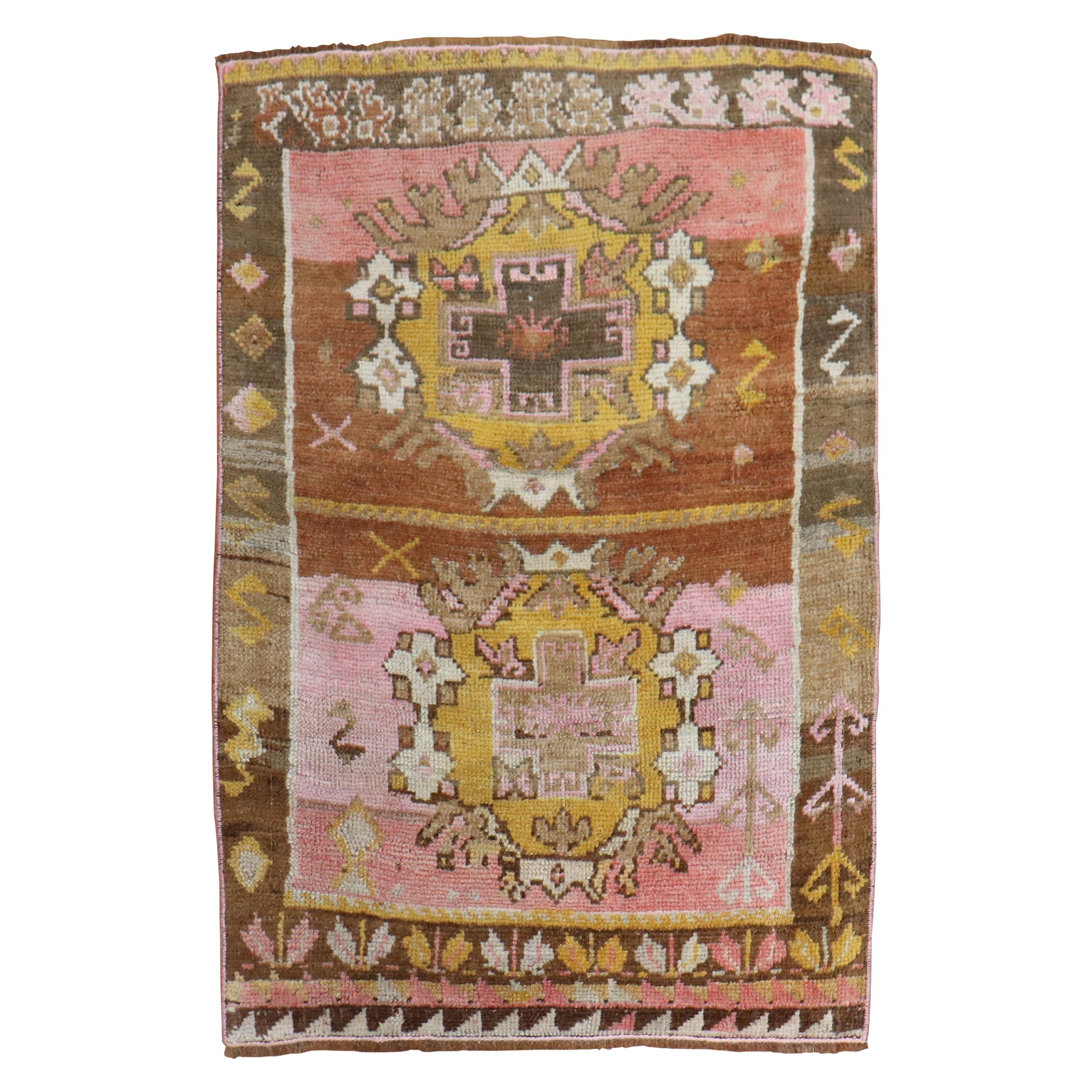 Vintage Pink Brown Turkish Scatter Rug Wool Mat Size Rug For Sale