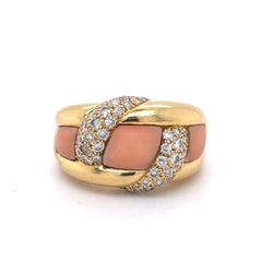 Vintage Pink Coral Ring - 18K yellow gold, 0.5CT Diamonds, Cocktail ring