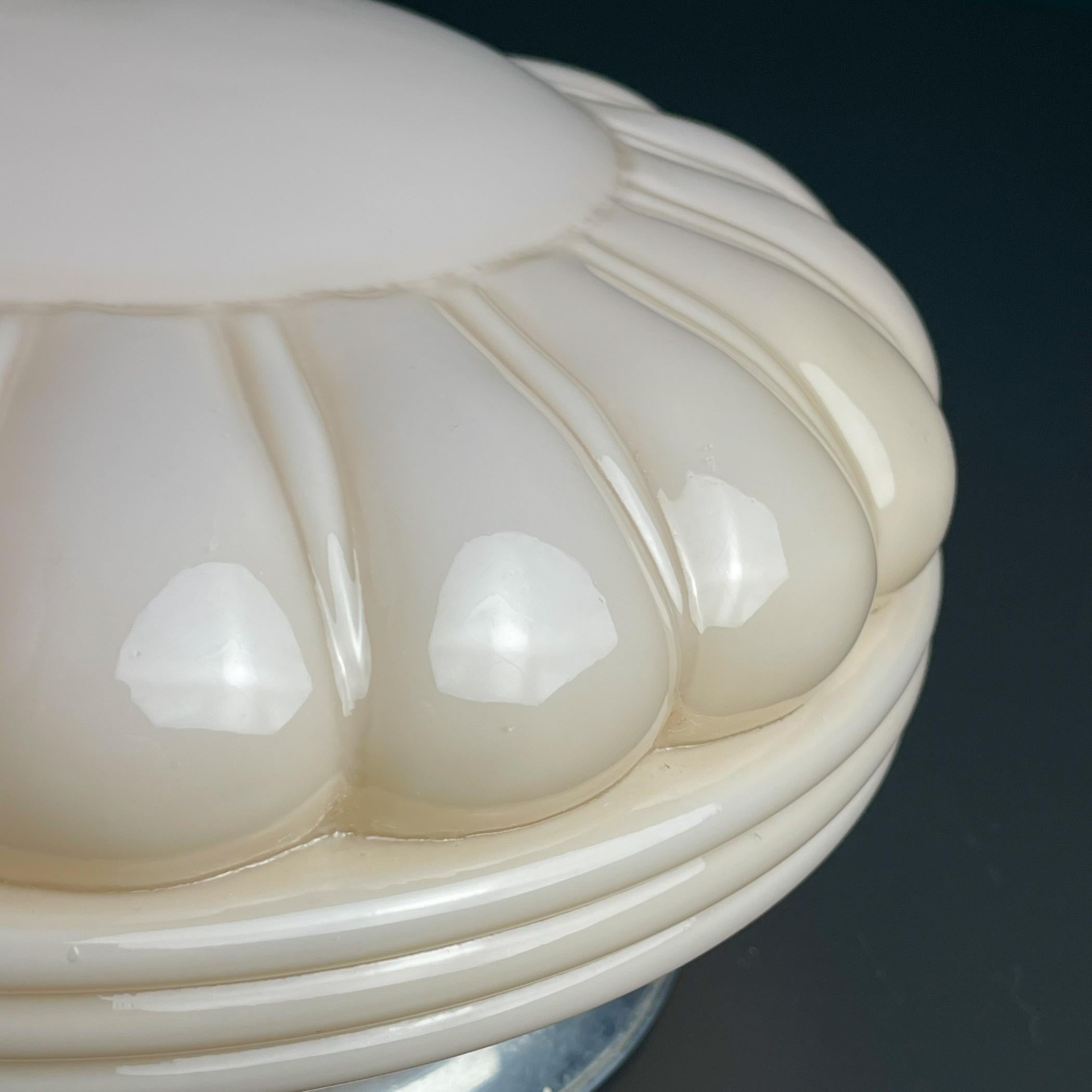 Lampada da soffitto in vetro rosa d'epoca, Italia anni '50 in vendita 4