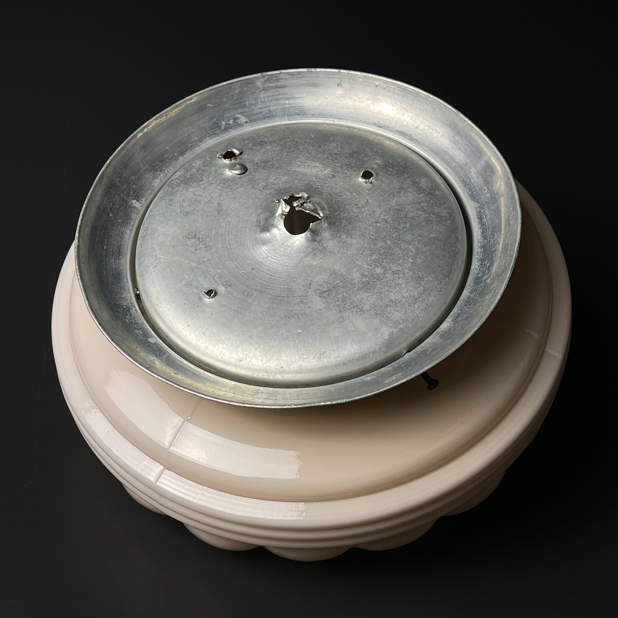 Vetro Lampada da soffitto in vetro rosa d'epoca, Italia anni '50 in vendita