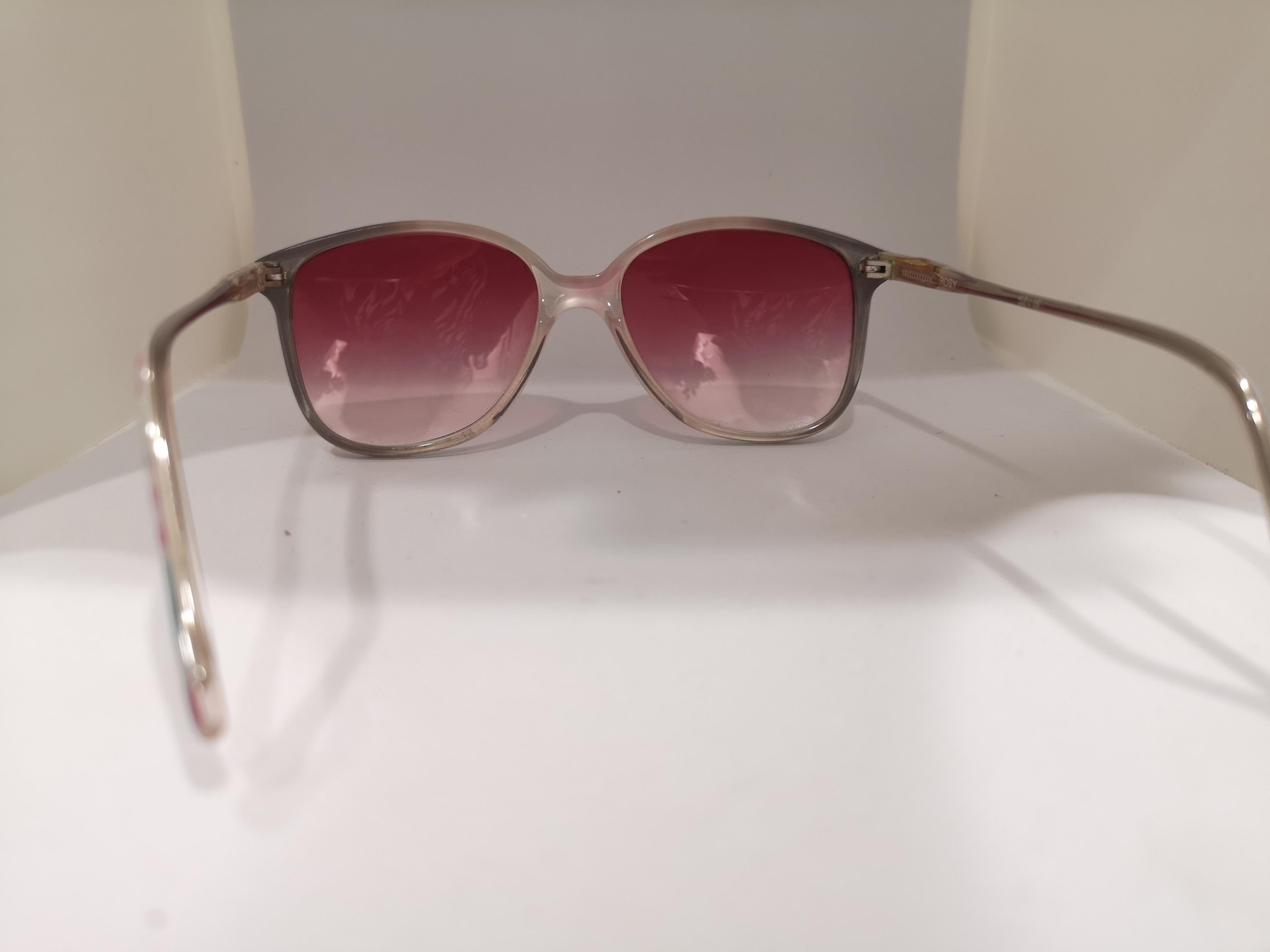 Vintage pink glasses multicoloured sunglasses In Excellent Condition In Capri, IT