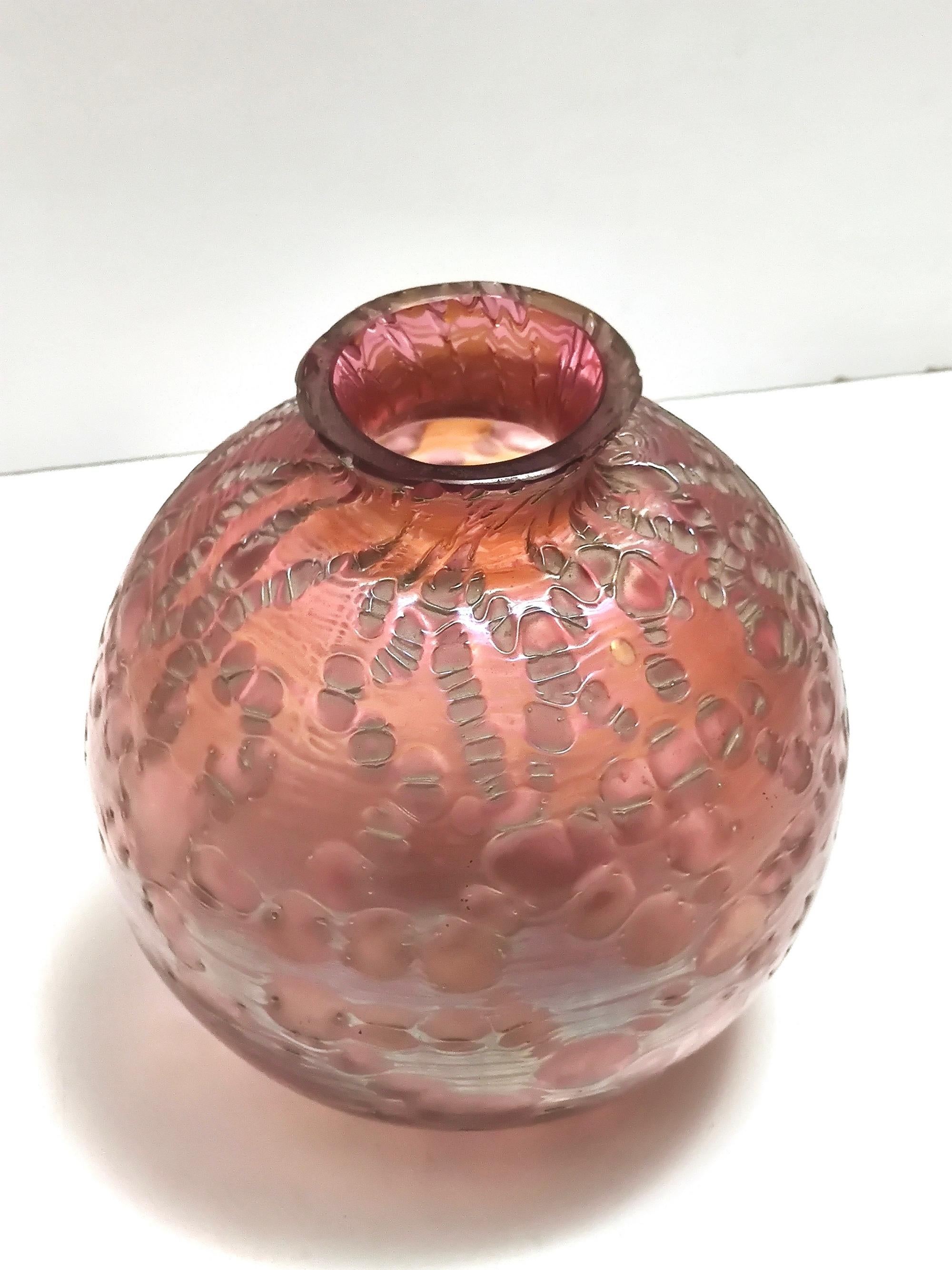 Early 20th Century Vintage Pink Iridescent Etched Blown Glass Vase 