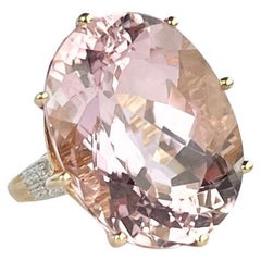 Vintage Pink Kunzite and Diamond 14 Karat Gold Cocktail Ring